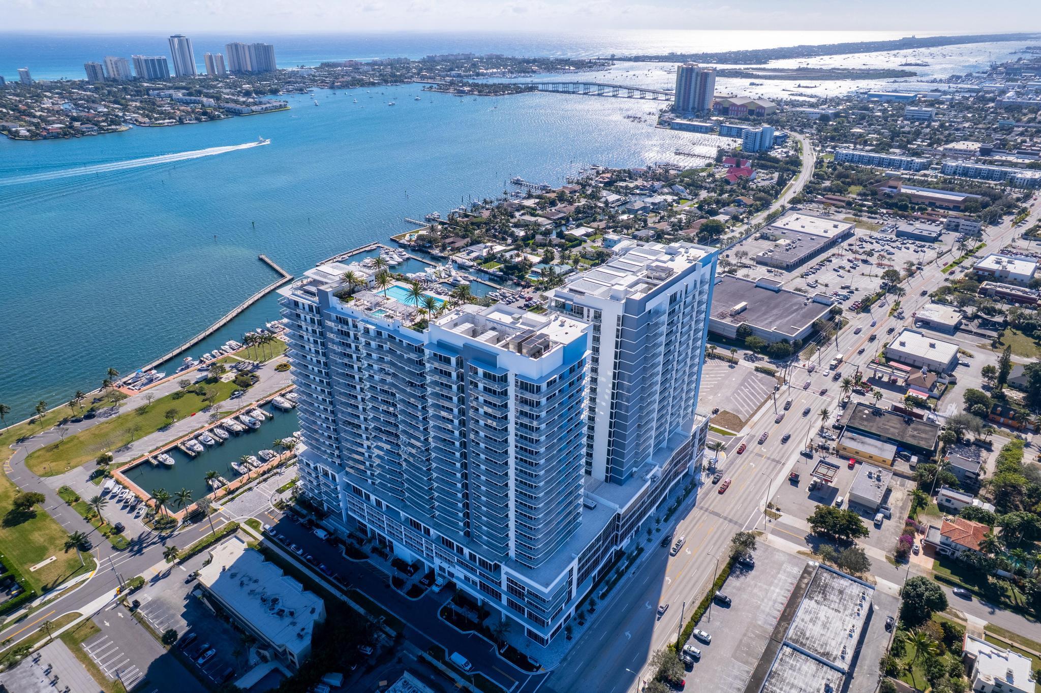NAUTILUS 220 - Residential