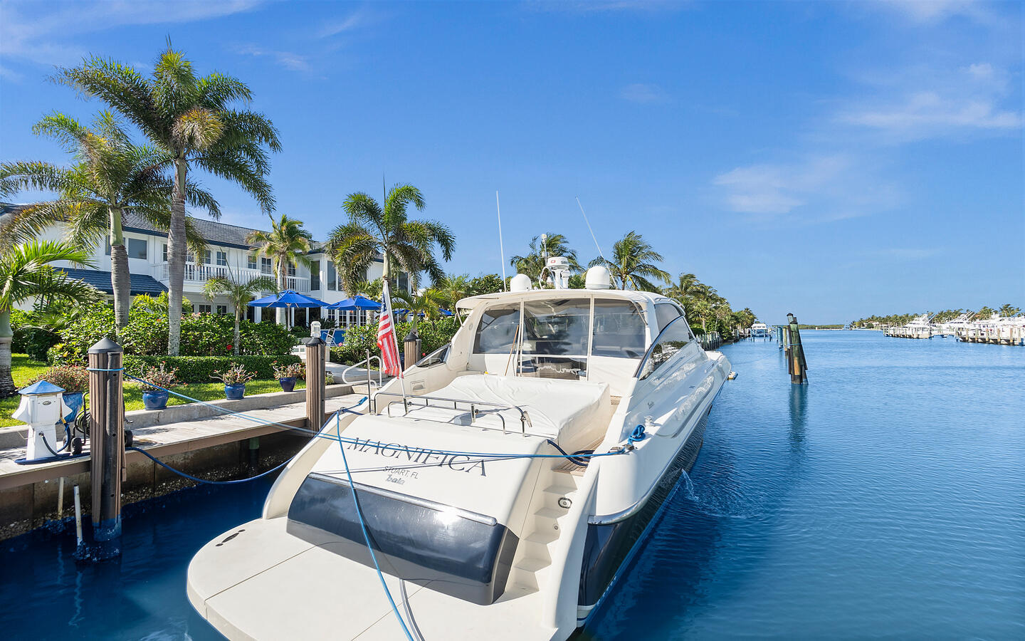 SAILFISH POINT - Residential