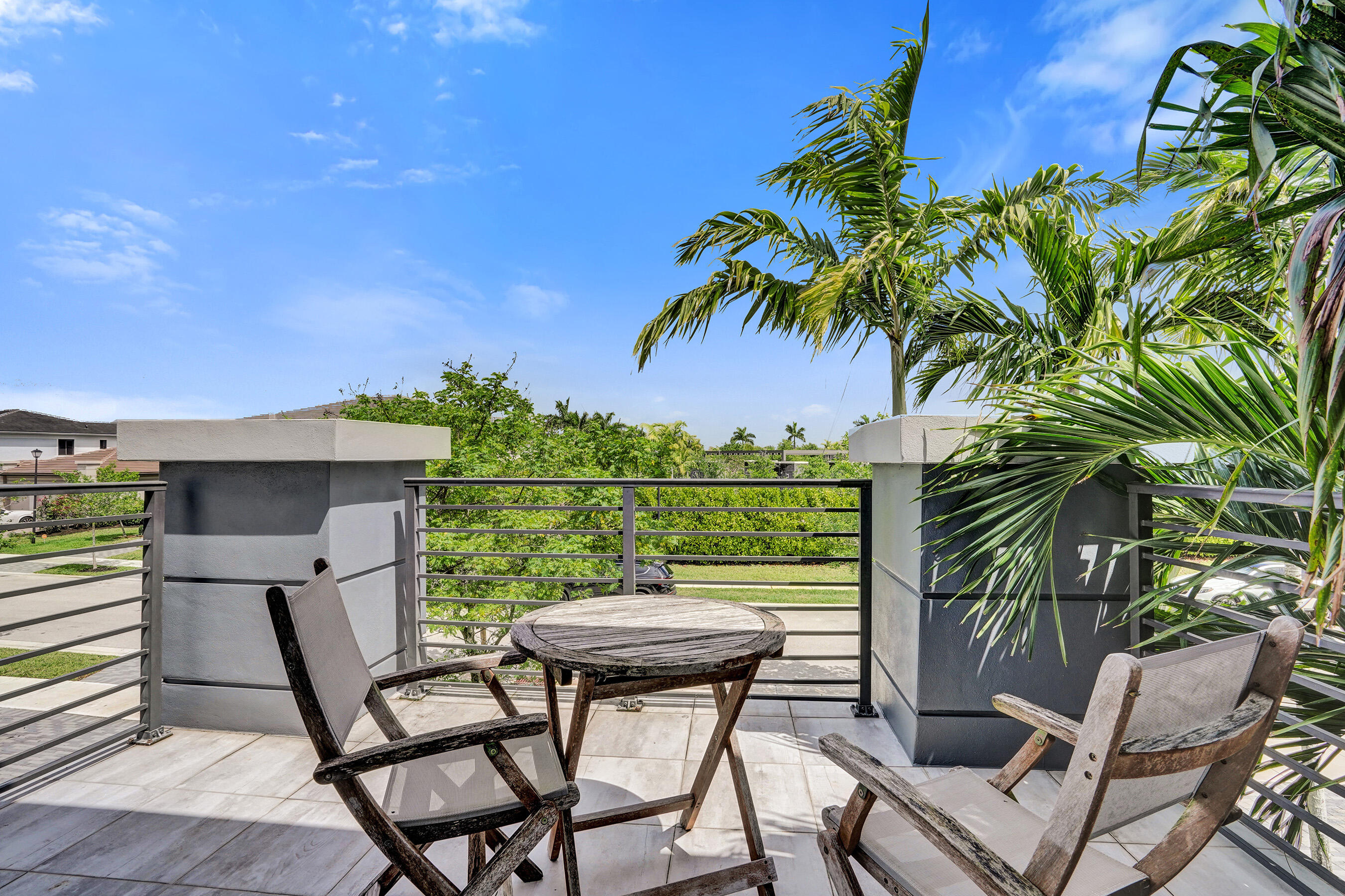 Cascata@Miralago - Residential