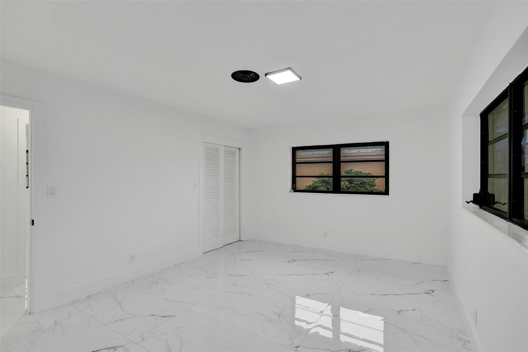 PLANTATION ISLES SEC 1 - Residential