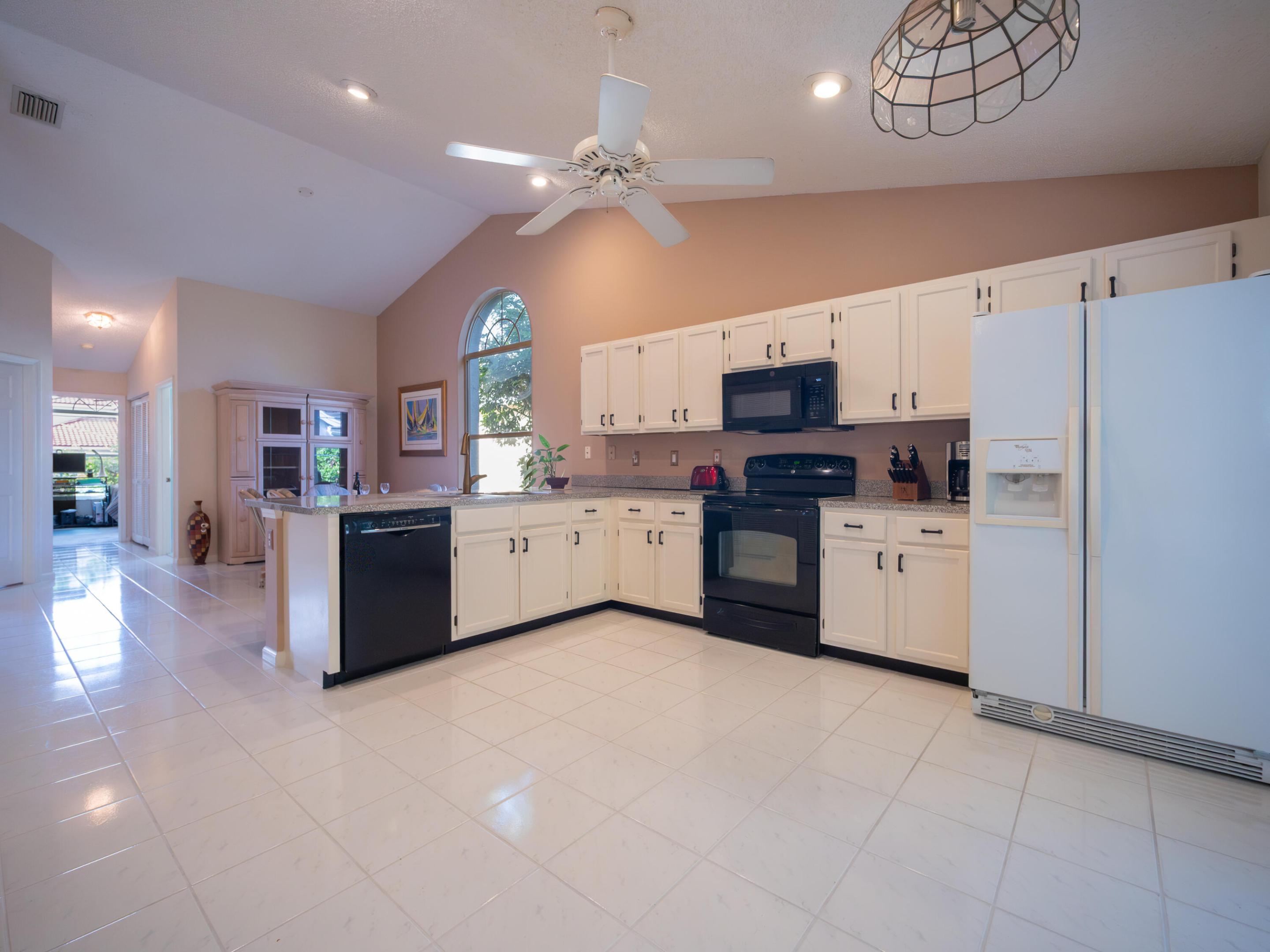 WELLINGTON TR 43 - Residential