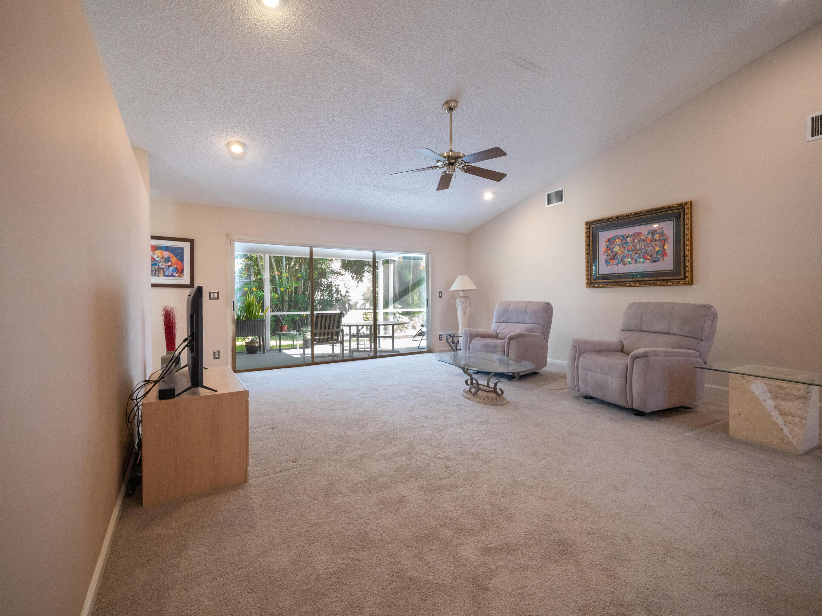 WELLINGTON TR 43 - Residential