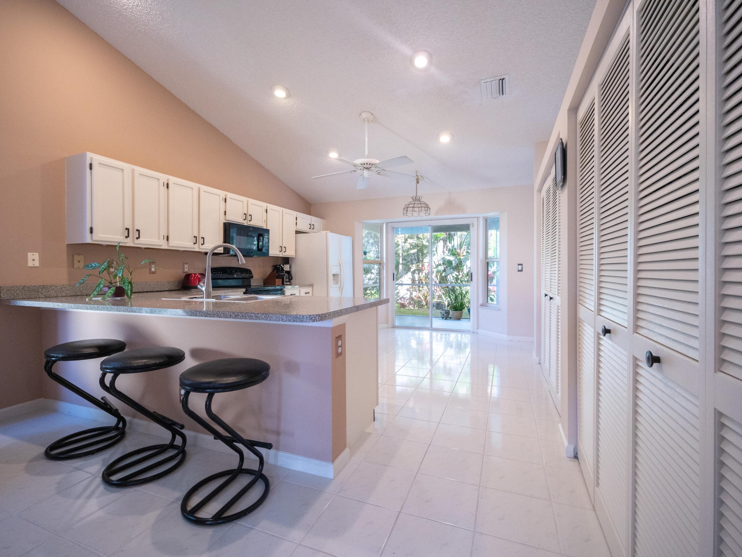 WELLINGTON TR 43 - Residential