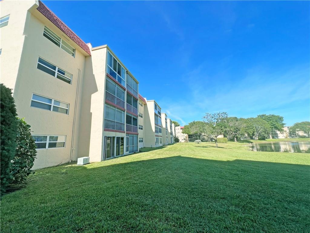 Oriole Golf & Tennis Club - Residential