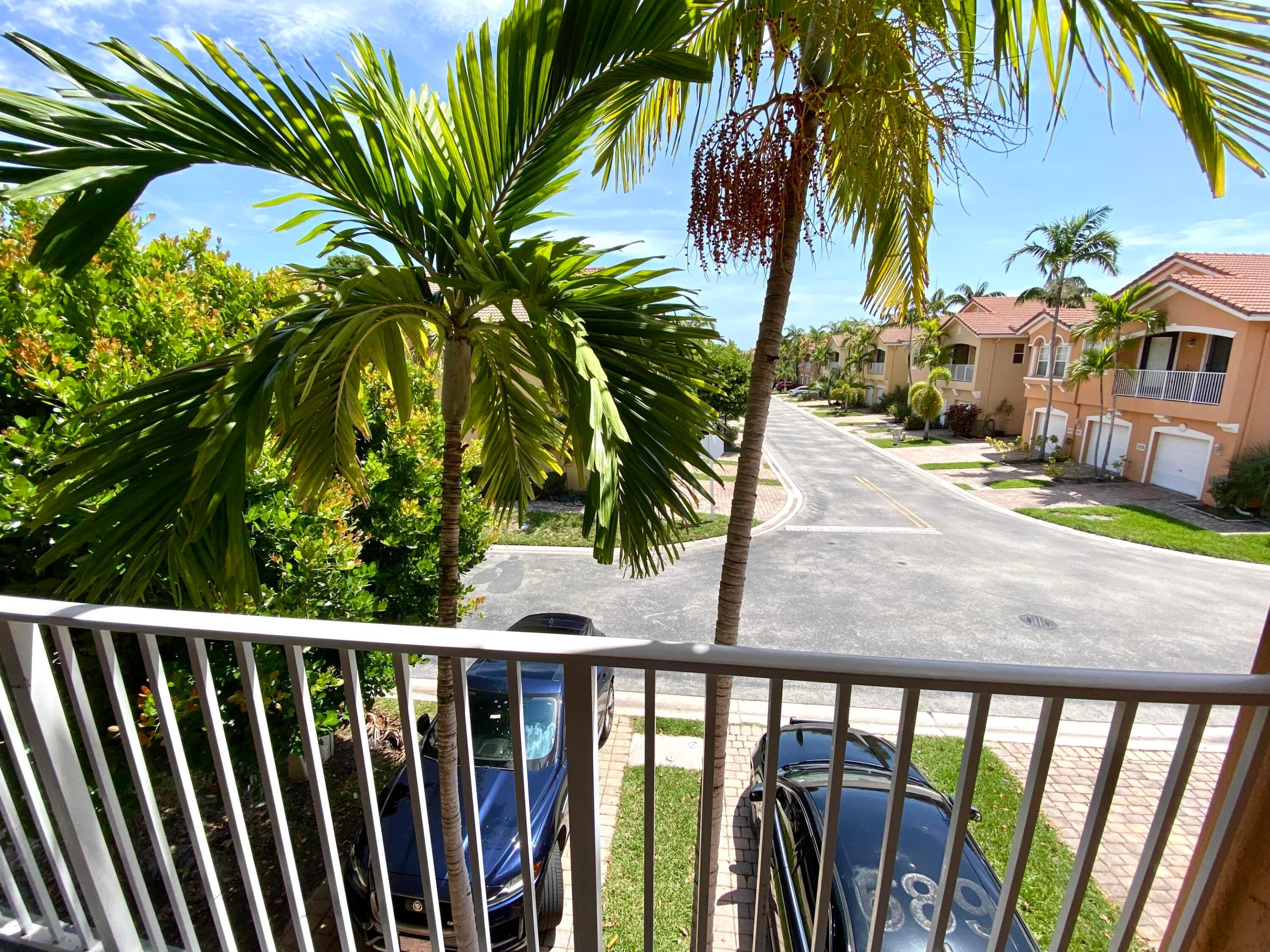 SIERRA BAY - Residential