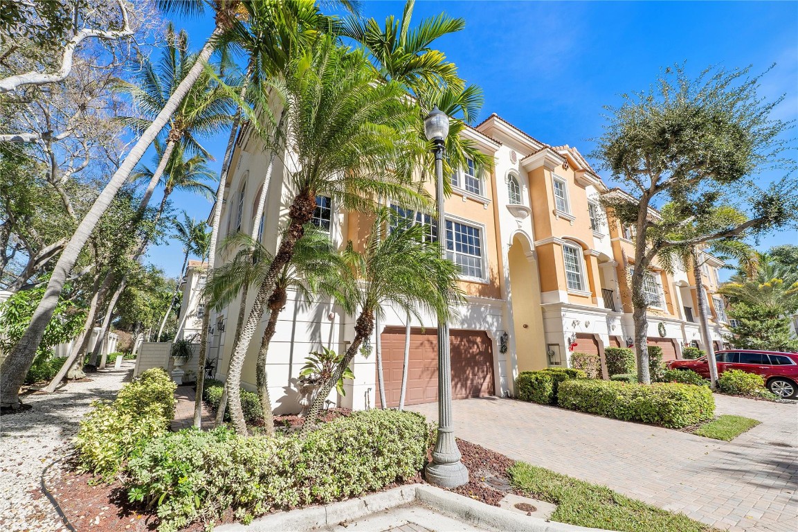 TRIESTE AT BOCA - Residential