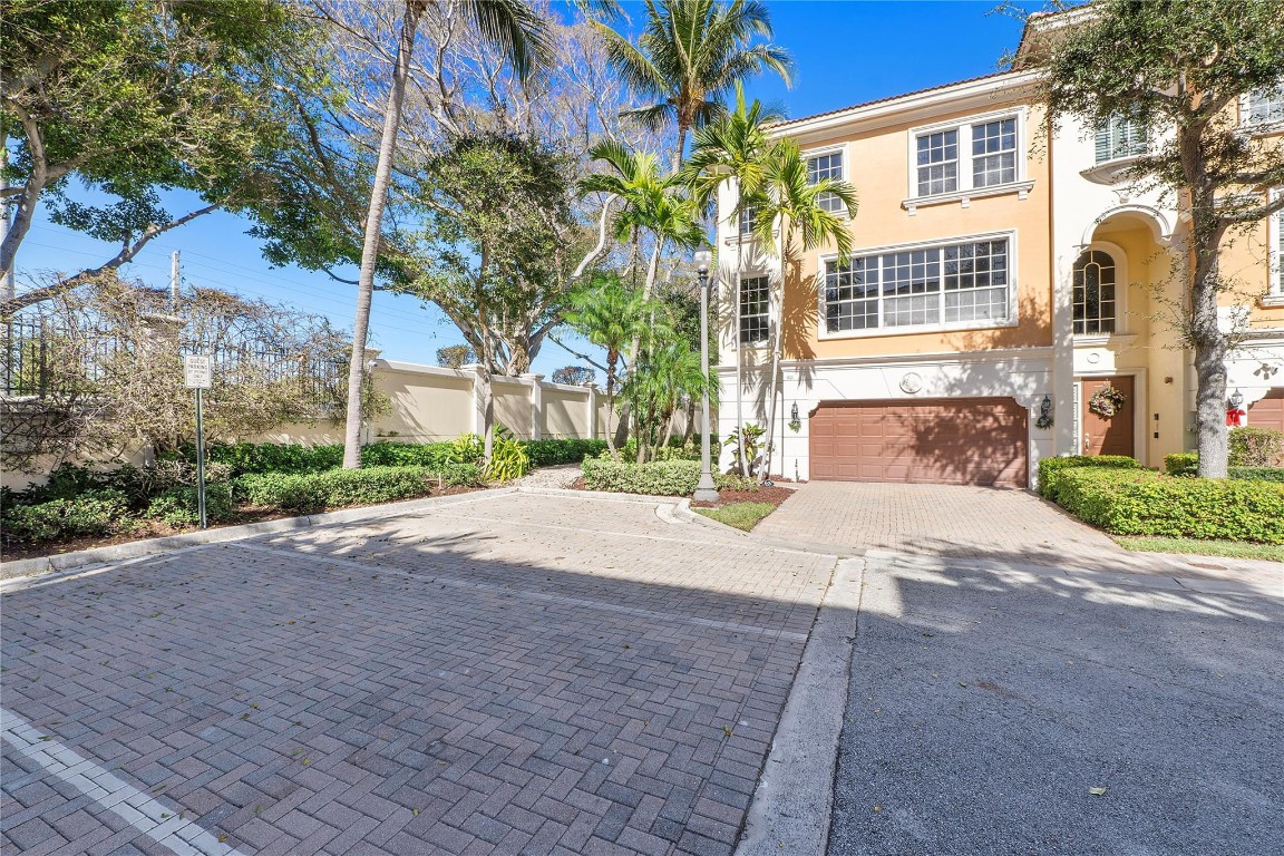 TRIESTE AT BOCA - Residential