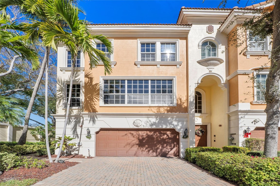 TRIESTE AT BOCA - Residential
