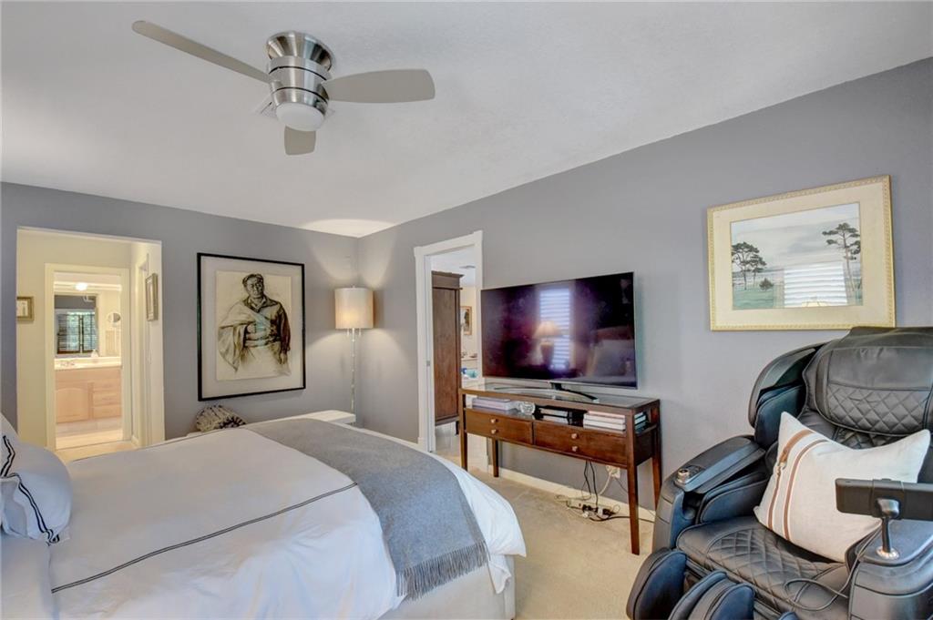 CRYSTAL HEIGHTS - Residential
