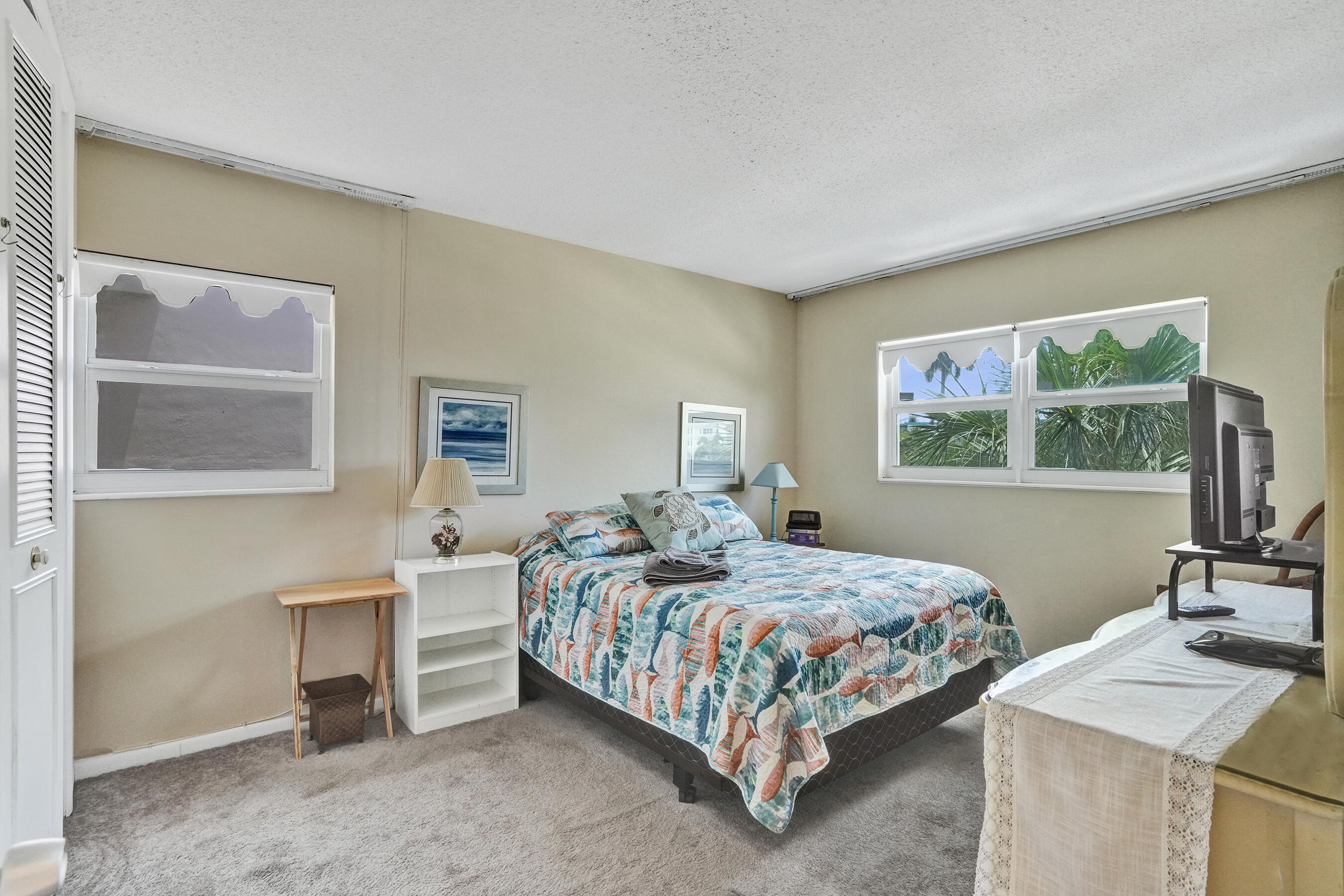 LEISURE GARDENS CONDO - Residential Lease