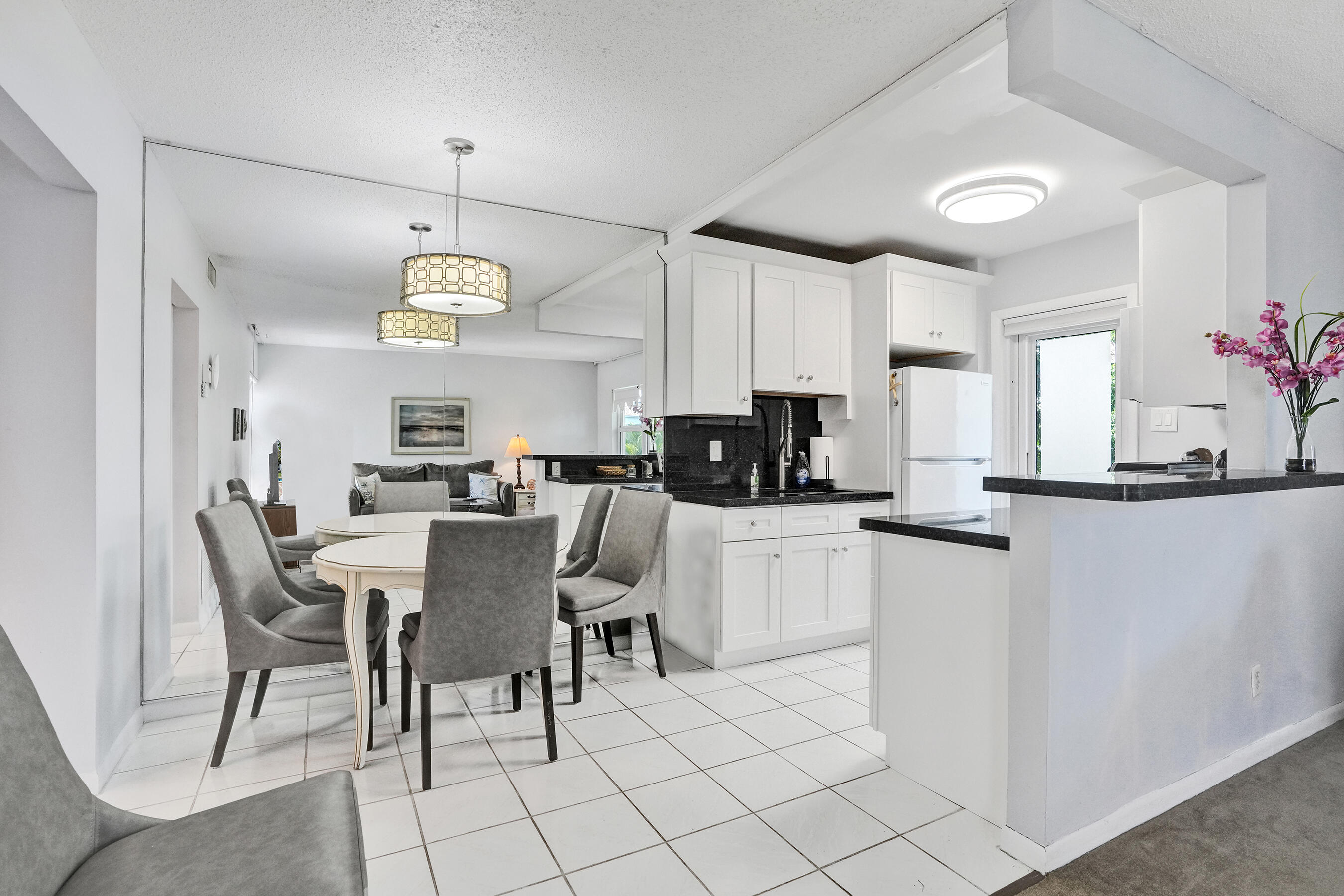 LEISURE GARDENS CONDO - Residential Lease