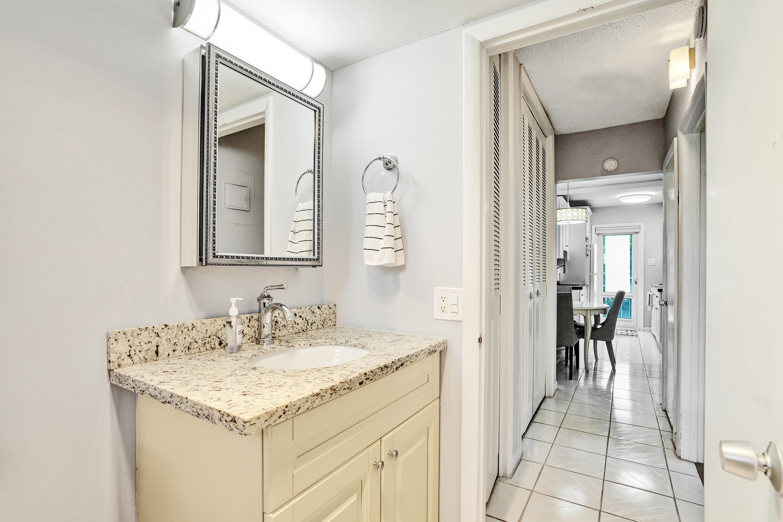 LEISURE GARDENS CONDO - Residential Lease