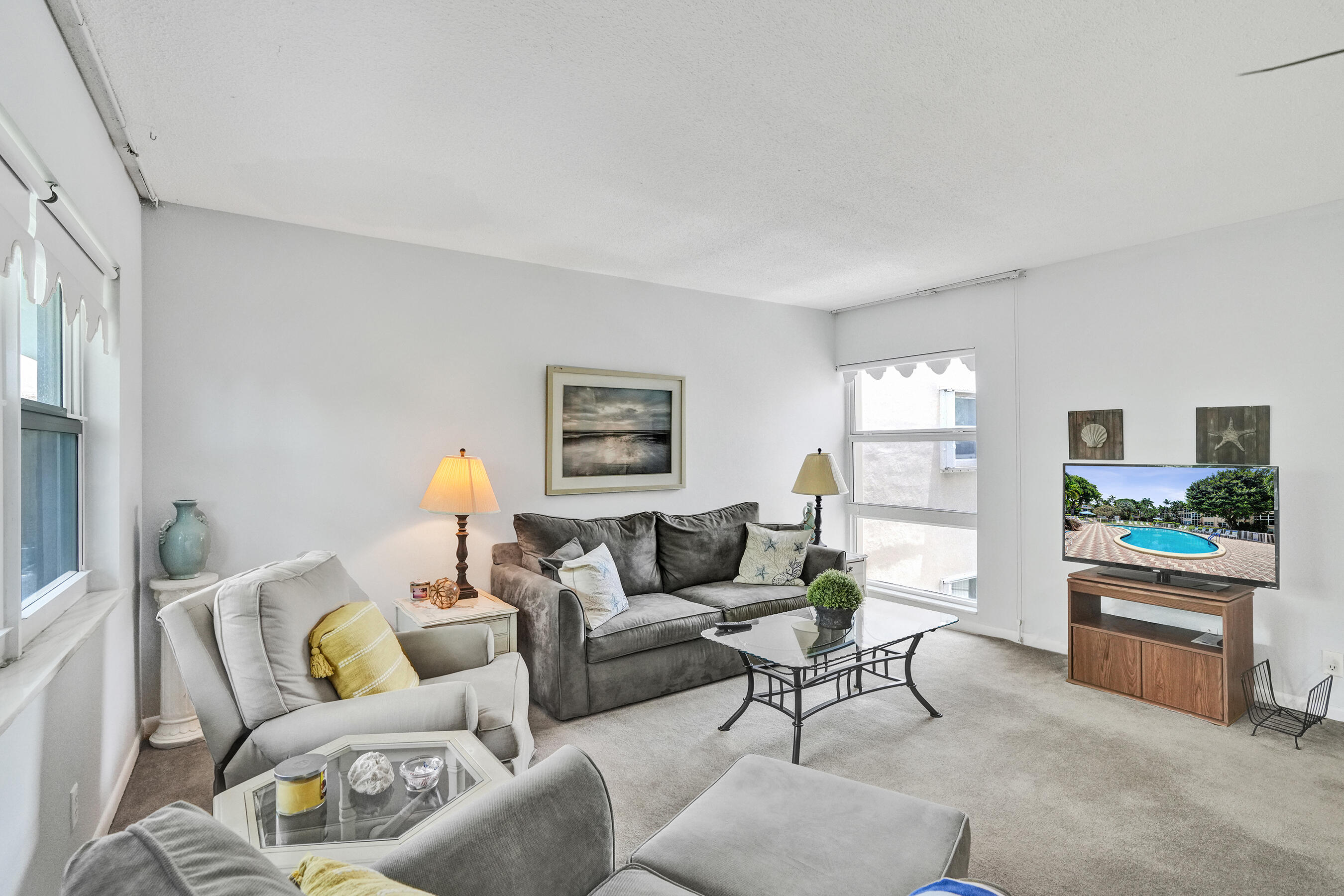LEISURE GARDENS CONDO - Residential Lease