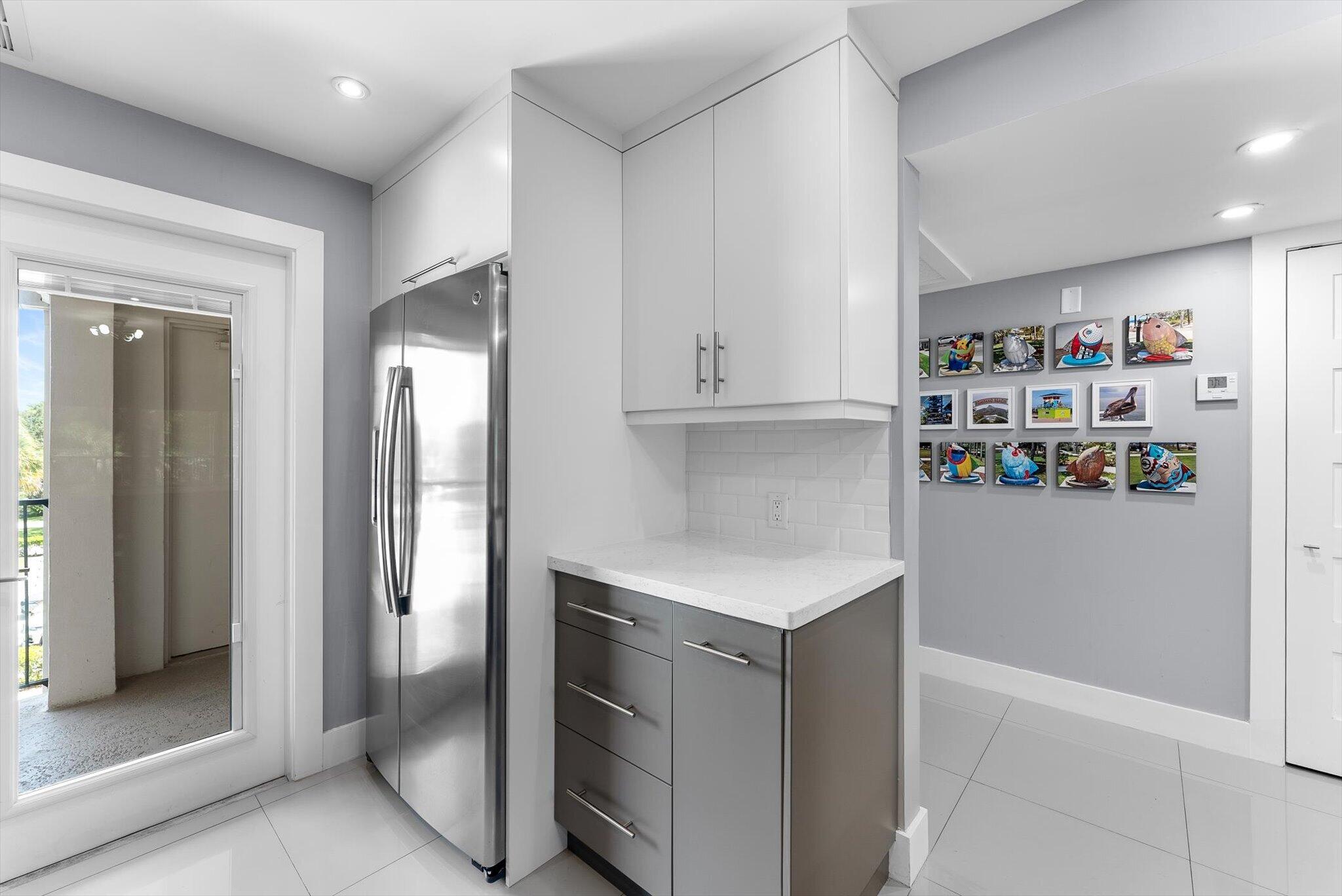 NO 11 PALM-AIRE COUNTRY CLUB - Residential Lease