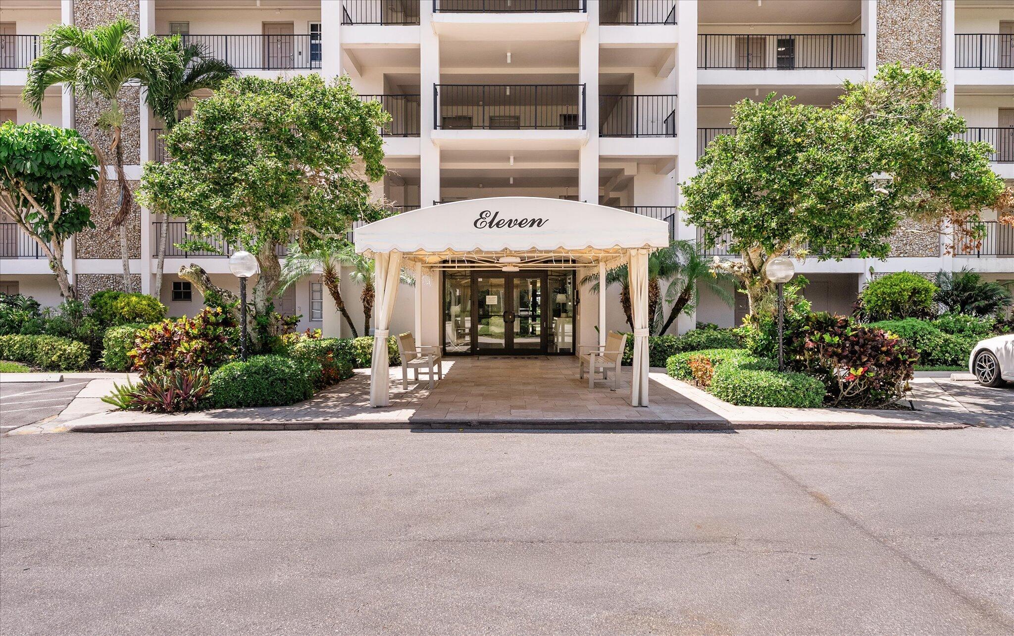 NO 11 PALM-AIRE COUNTRY CLUB - Residential Lease