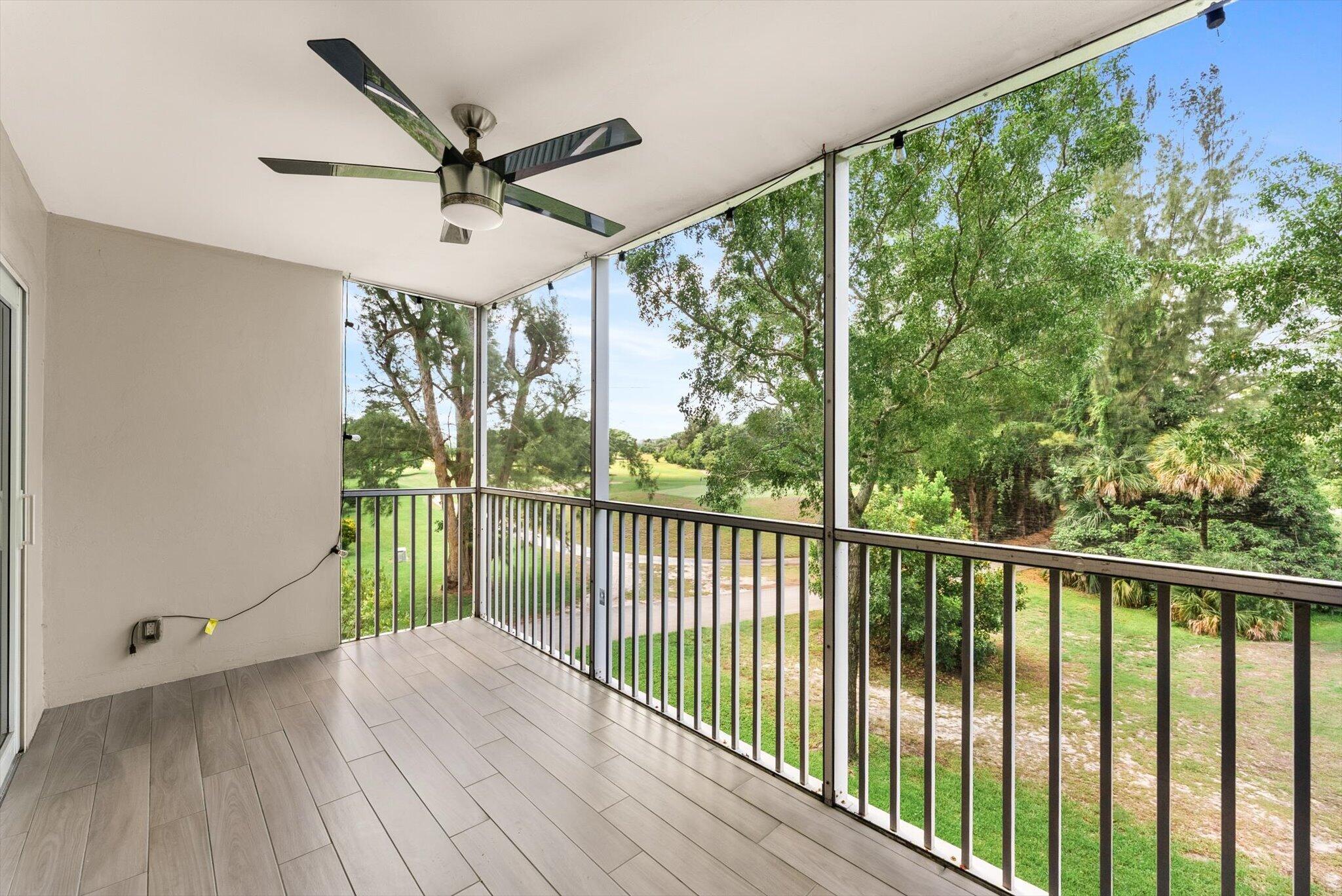 NO 11 PALM-AIRE COUNTRY CLUB - Residential Lease