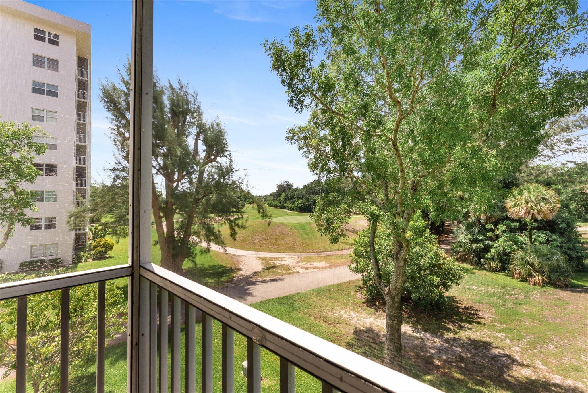 NO 11 PALM-AIRE COUNTRY CLUB - Residential Lease