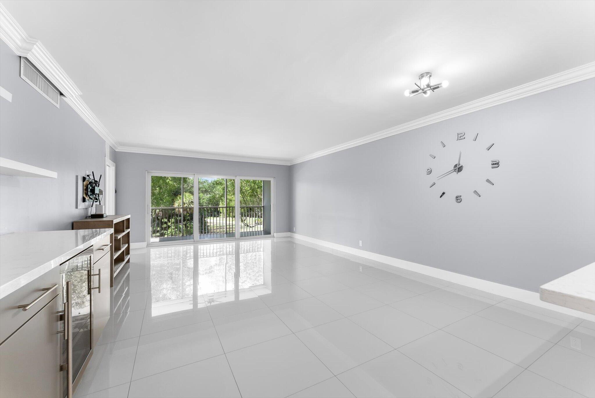 NO 11 PALM-AIRE COUNTRY CLUB - Residential Lease