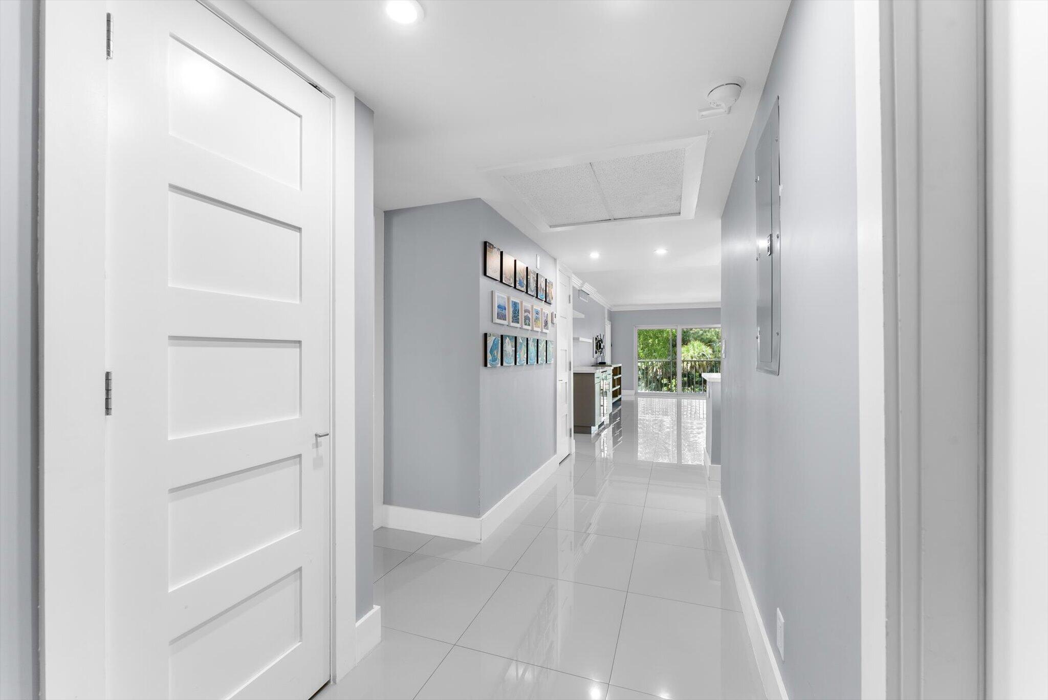 NO 11 PALM-AIRE COUNTRY CLUB - Residential Lease