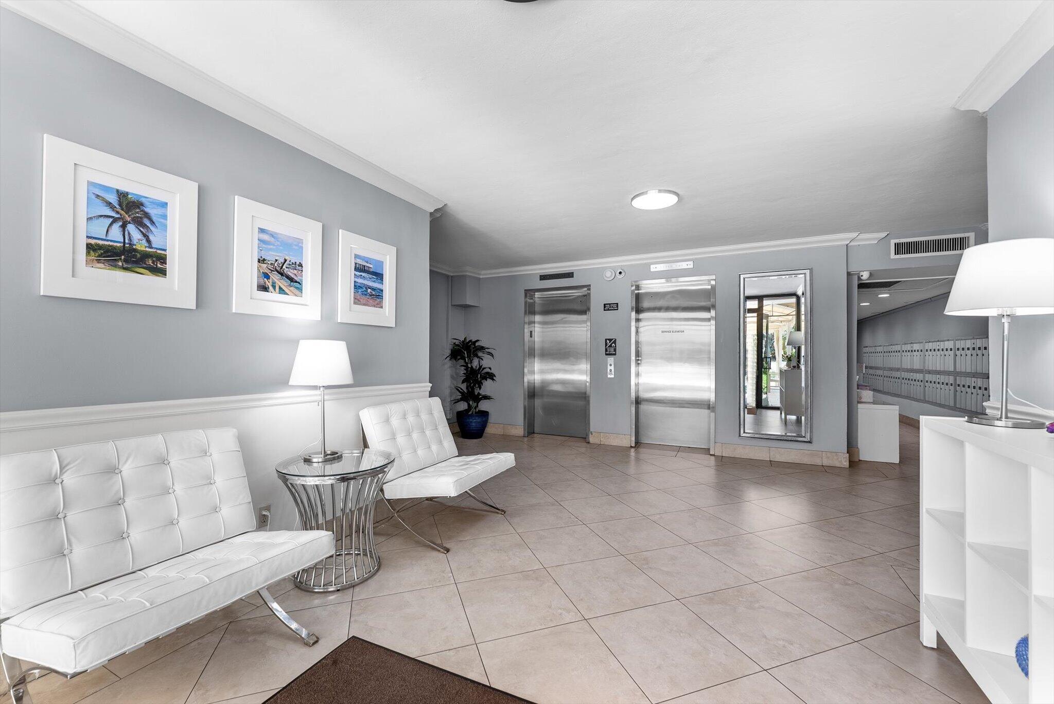 NO 11 PALM-AIRE COUNTRY CLUB - Residential Lease