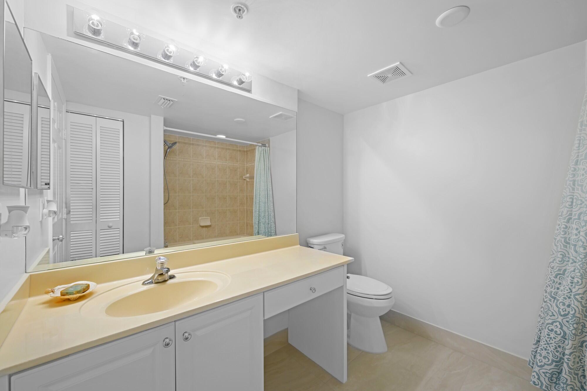 SHERIDAN BEACH CLUB CONDOMINIUM - Residential Lease