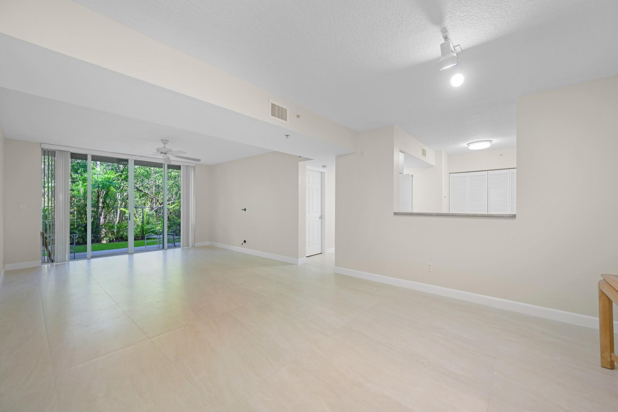SHERIDAN BEACH CLUB CONDOMINIUM - Residential Lease