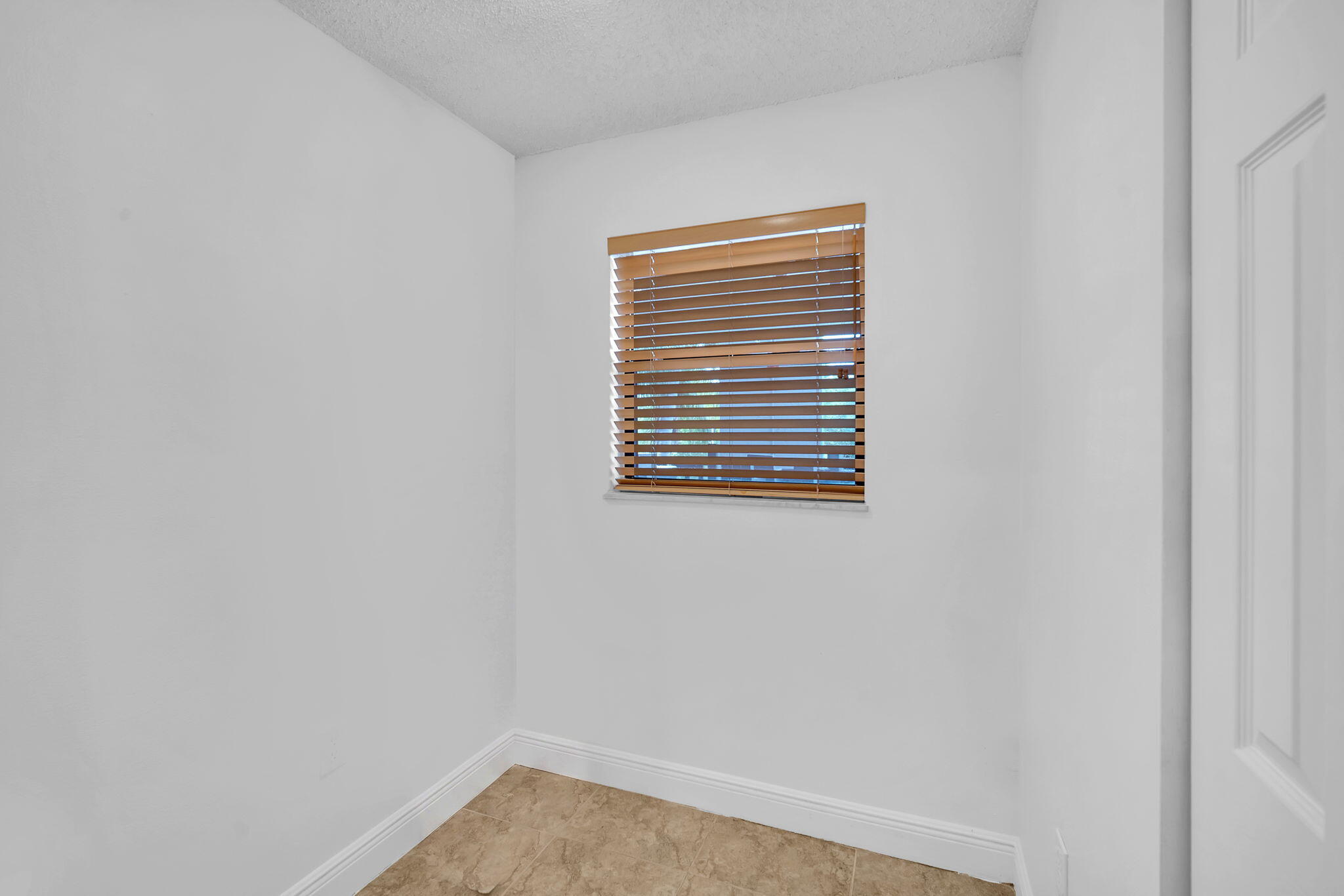 MANARANDA VILLAGE CONDO - Residential