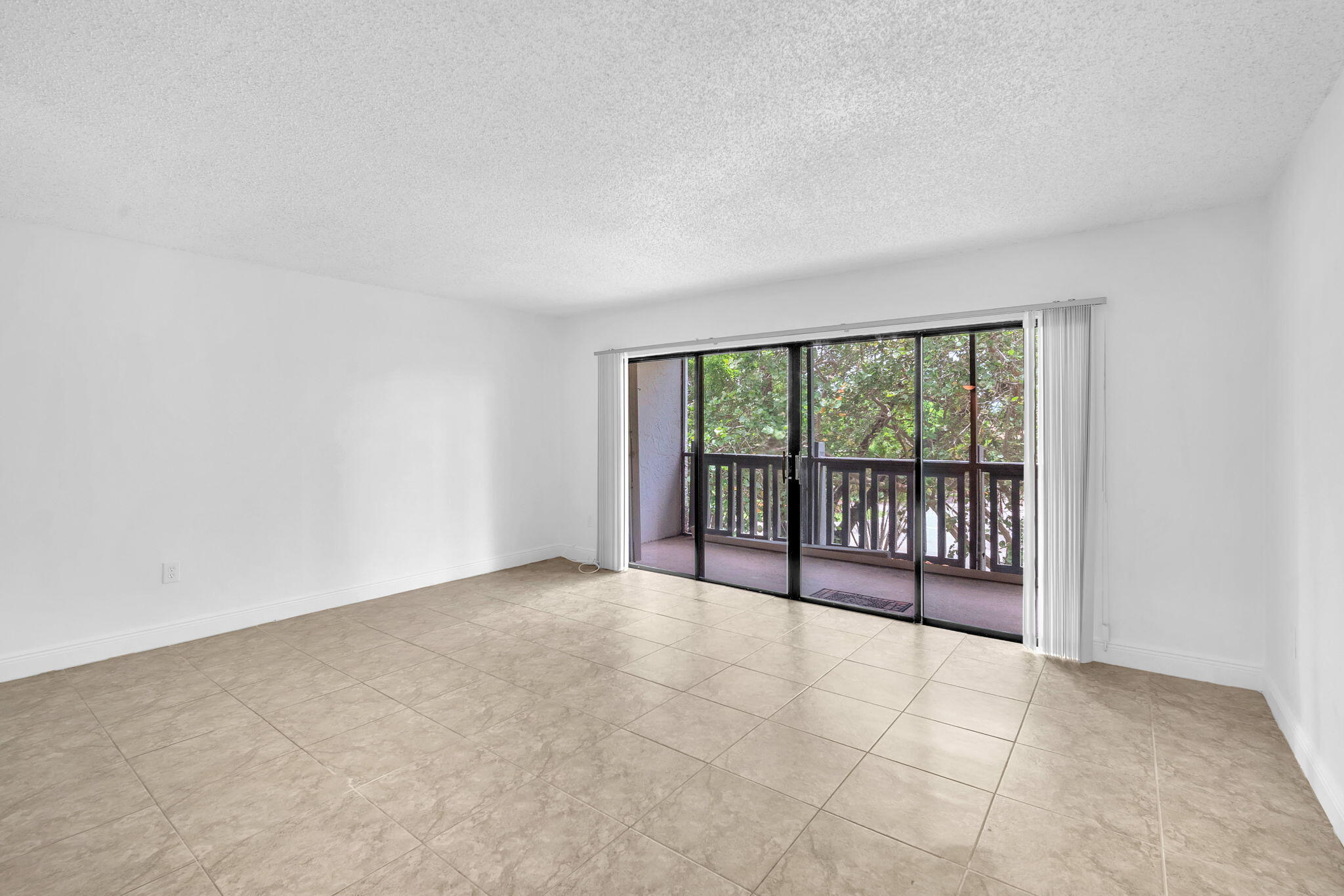 MANARANDA VILLAGE CONDO - Residential