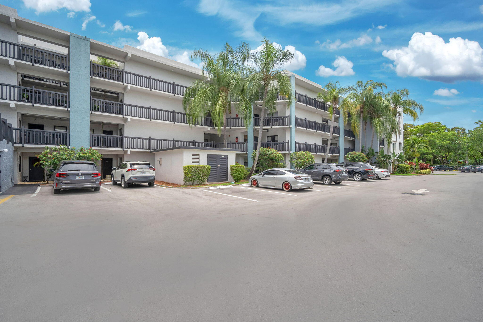 MANARANDA VILLAGE CONDO - Residential
