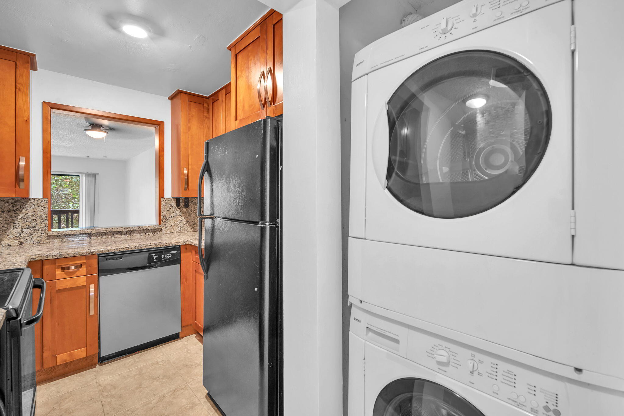MANARANDA VILLAGE CONDO - Residential