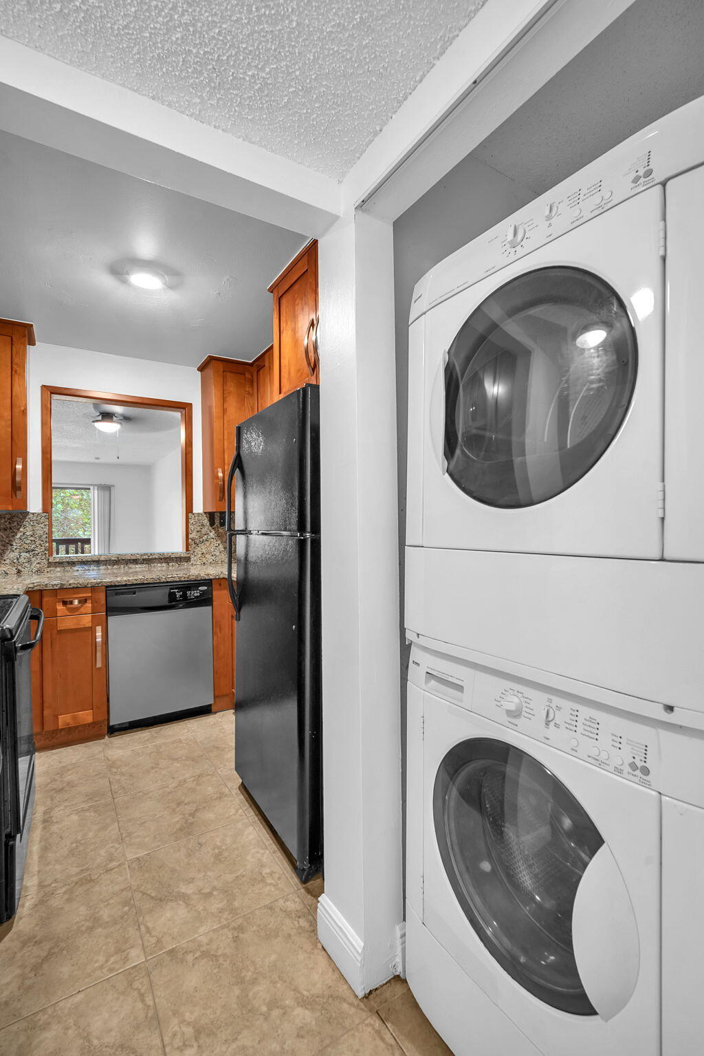MANARANDA VILLAGE CONDO - Residential