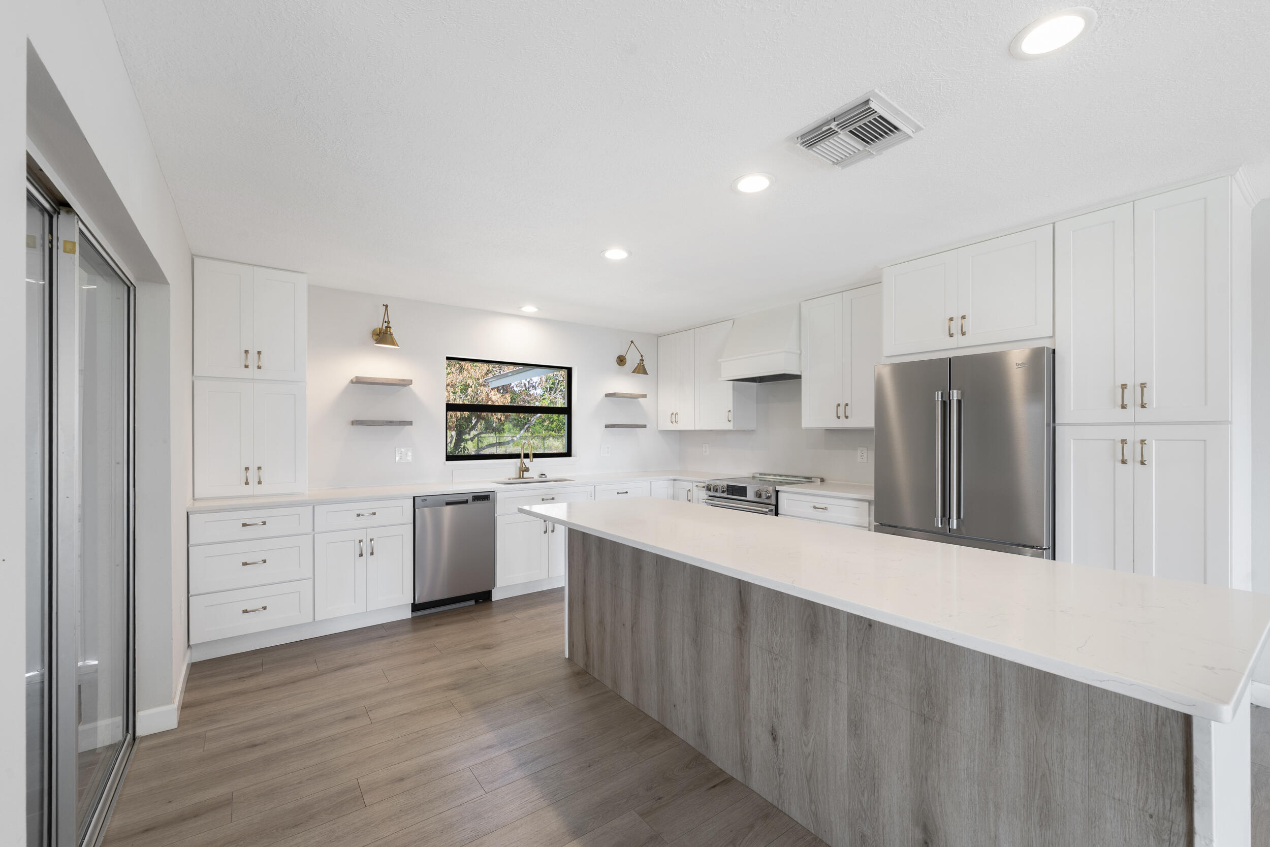 METES AND BOUNDS - Residential Lease