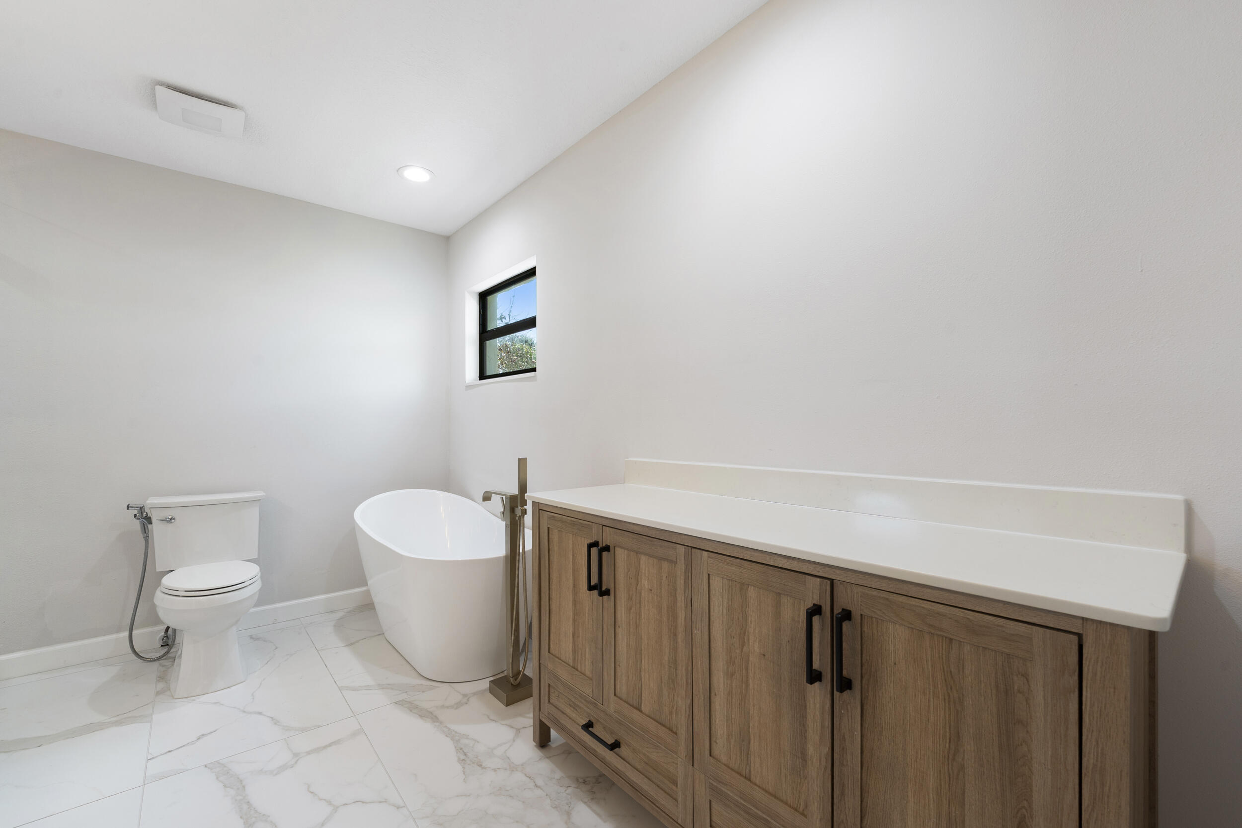 METES AND BOUNDS - Residential Lease