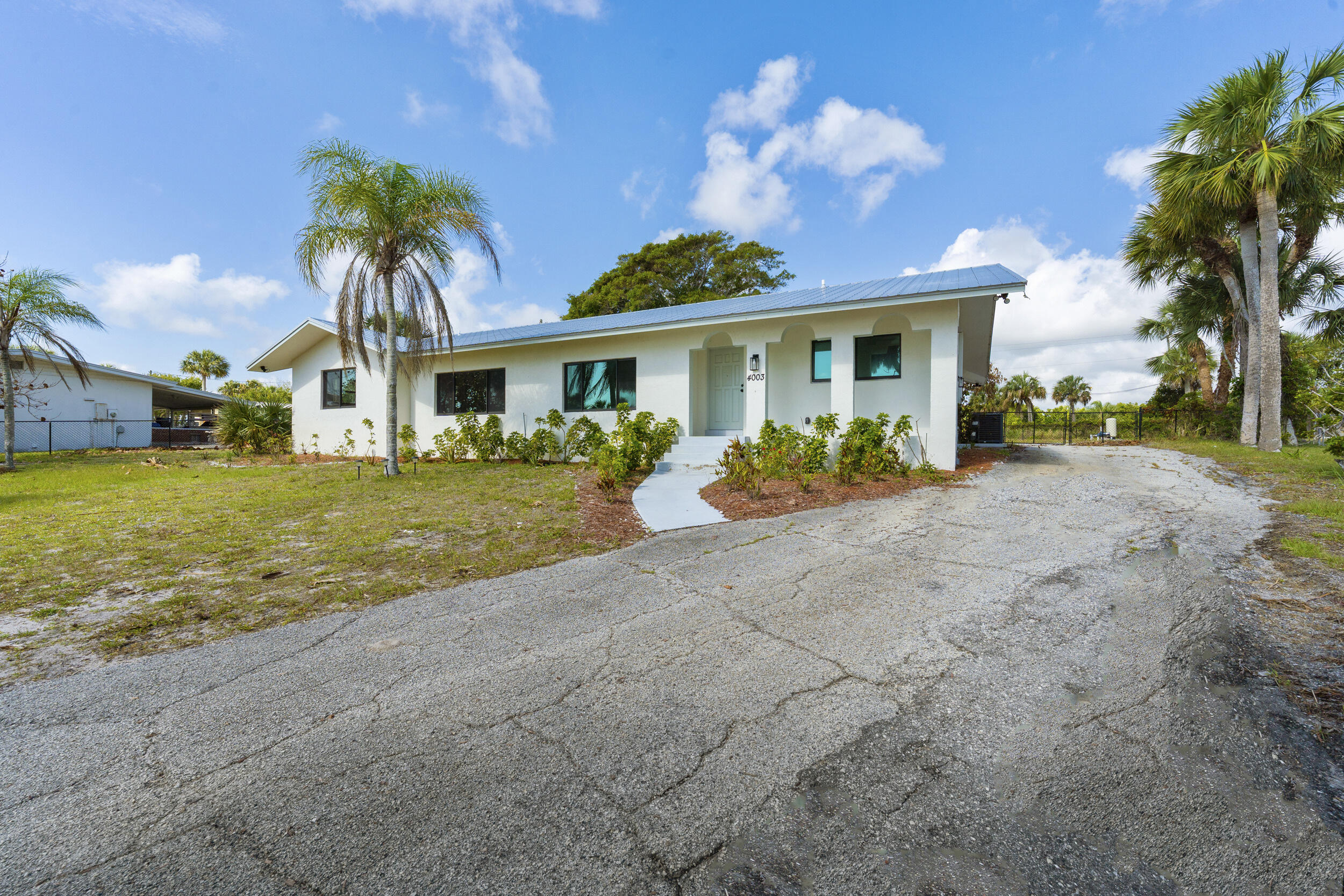 METES AND BOUNDS - Residential Lease