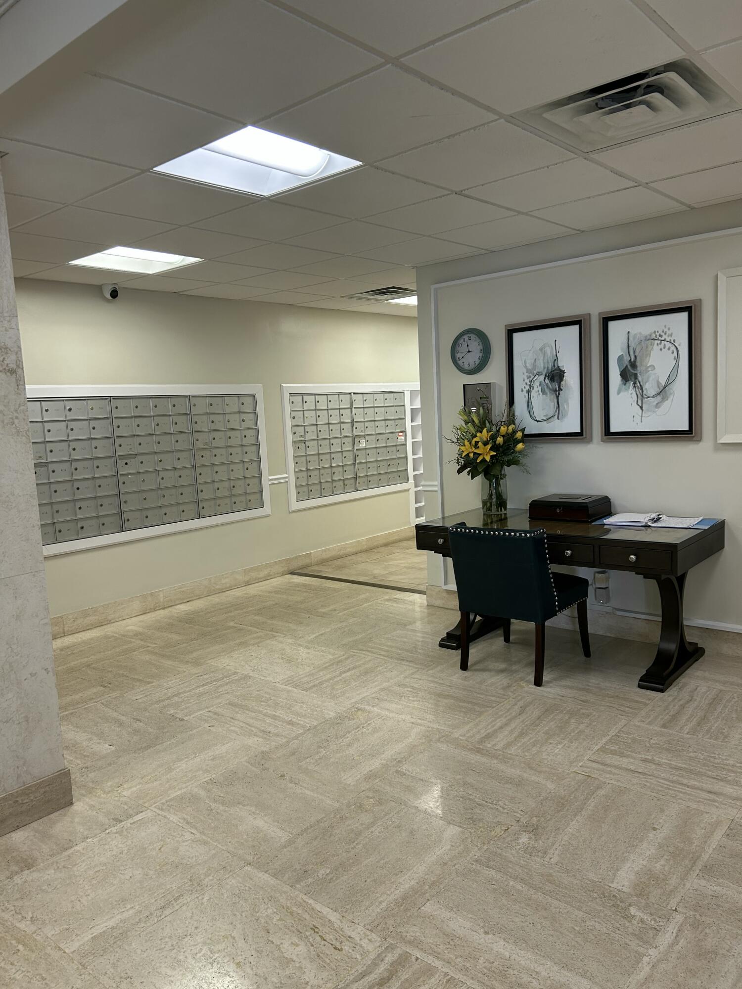 JAMAICA HOUSE CONDOMINIUM - Residential Lease