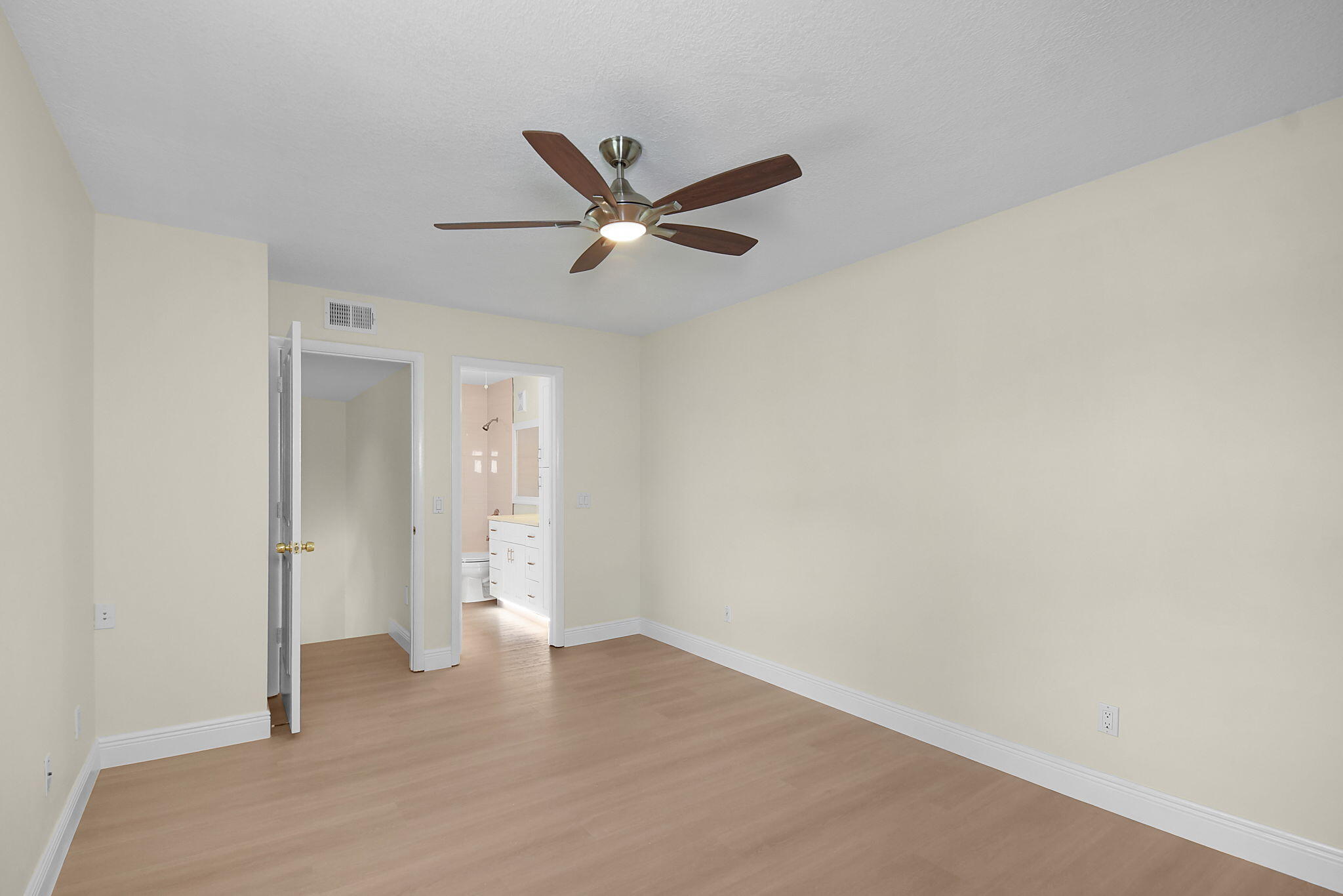 THE MEADOWS AT MARTIN DOWNS - Residential Lease