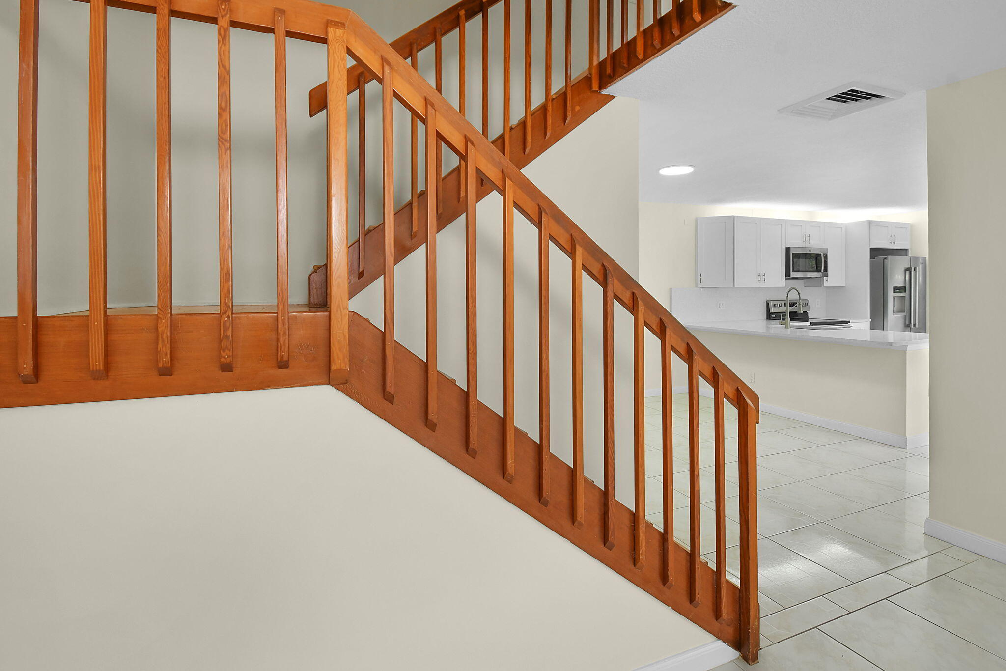 THE MEADOWS AT MARTIN DOWNS - Residential Lease
