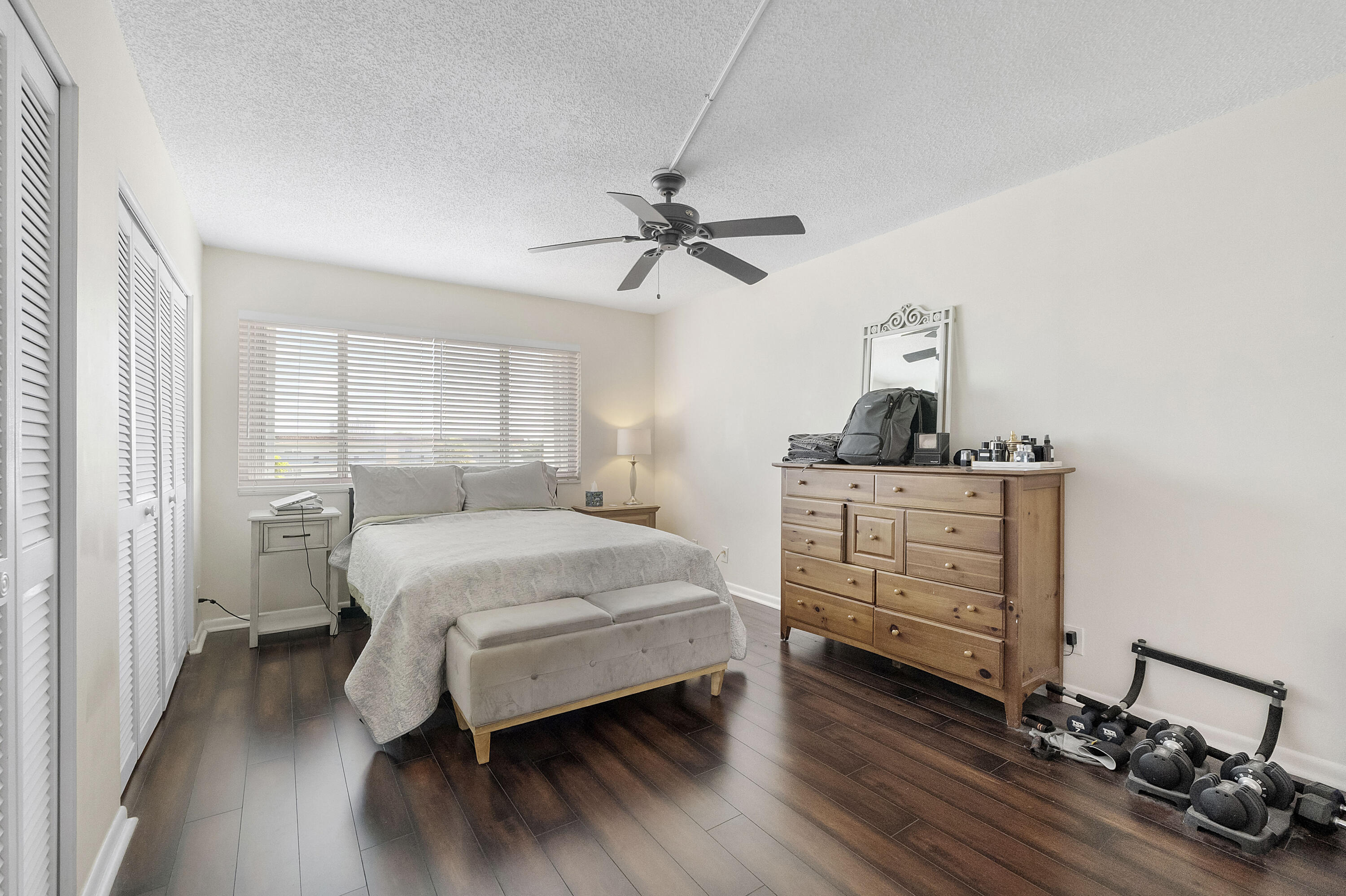 SHOREHAM CONDO - Residential