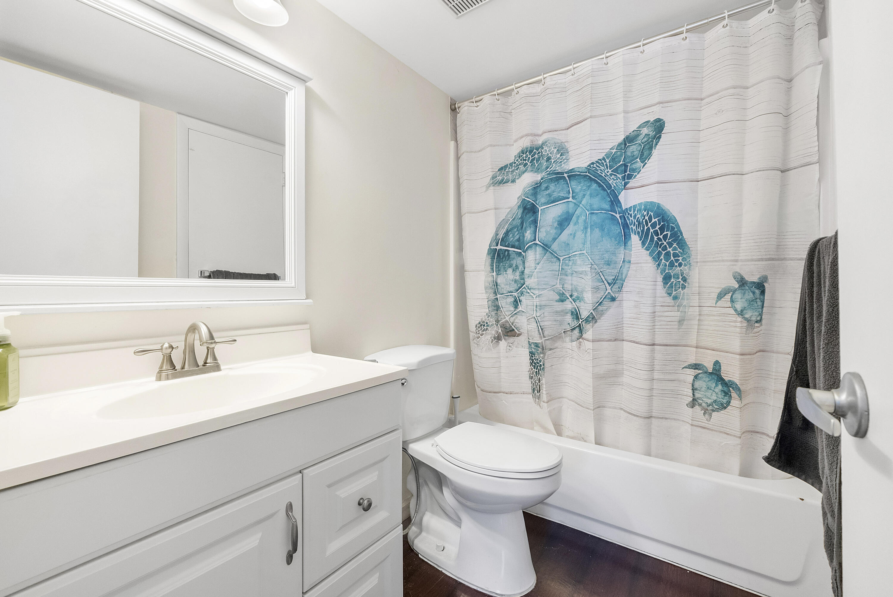 SHOREHAM CONDO - Residential