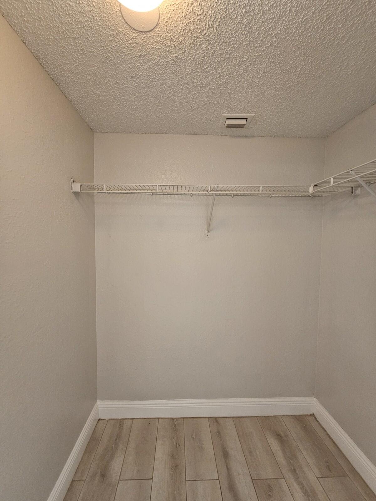 PALM BEACH PLACE CONDO - Residential Lease