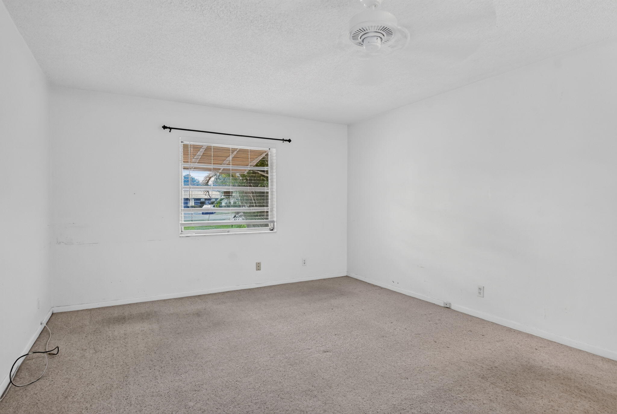 BOCA LAKES CONDO - Residential