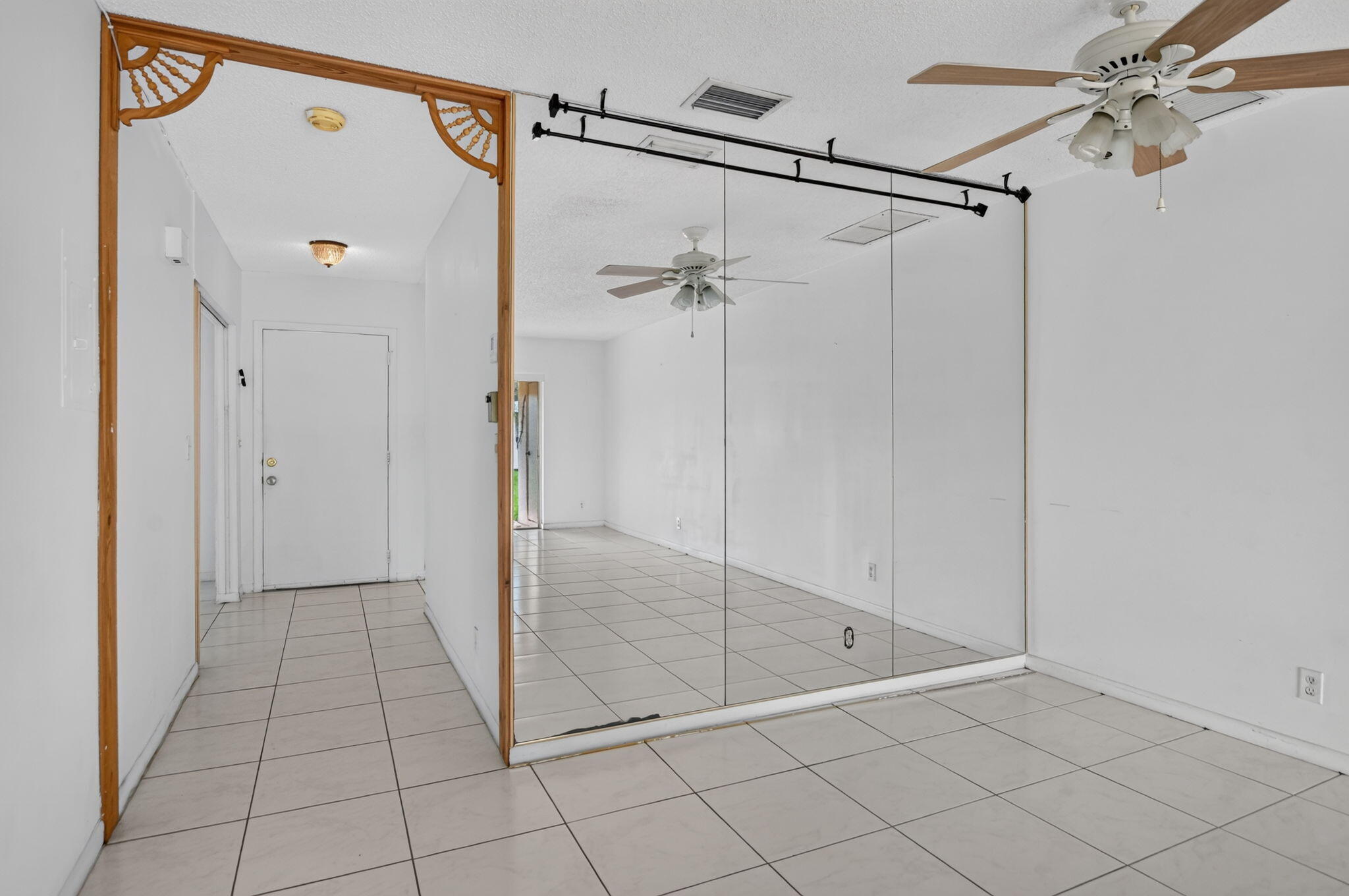 BOCA LAKES CONDO - Residential