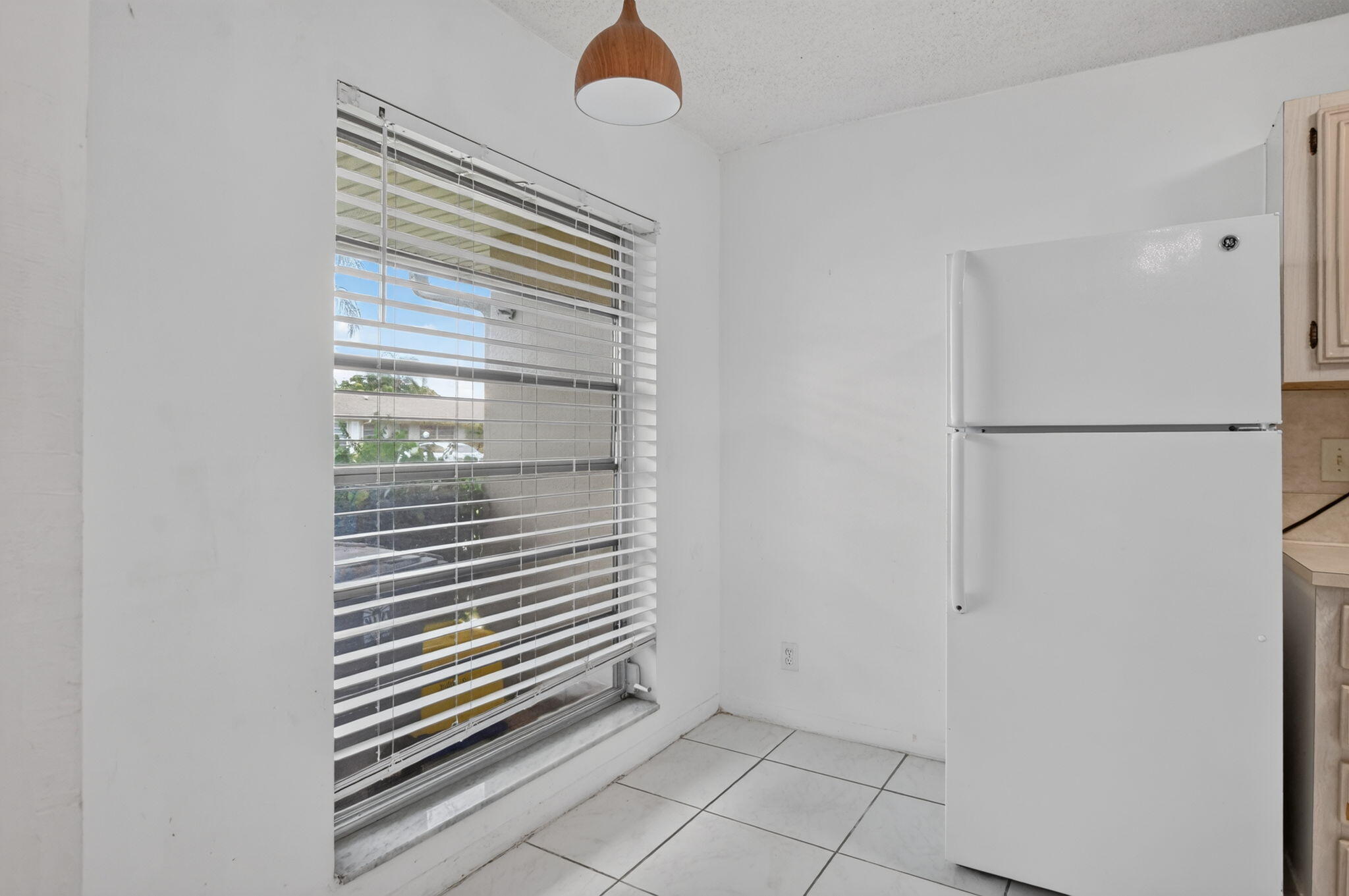 BOCA LAKES CONDO - Residential