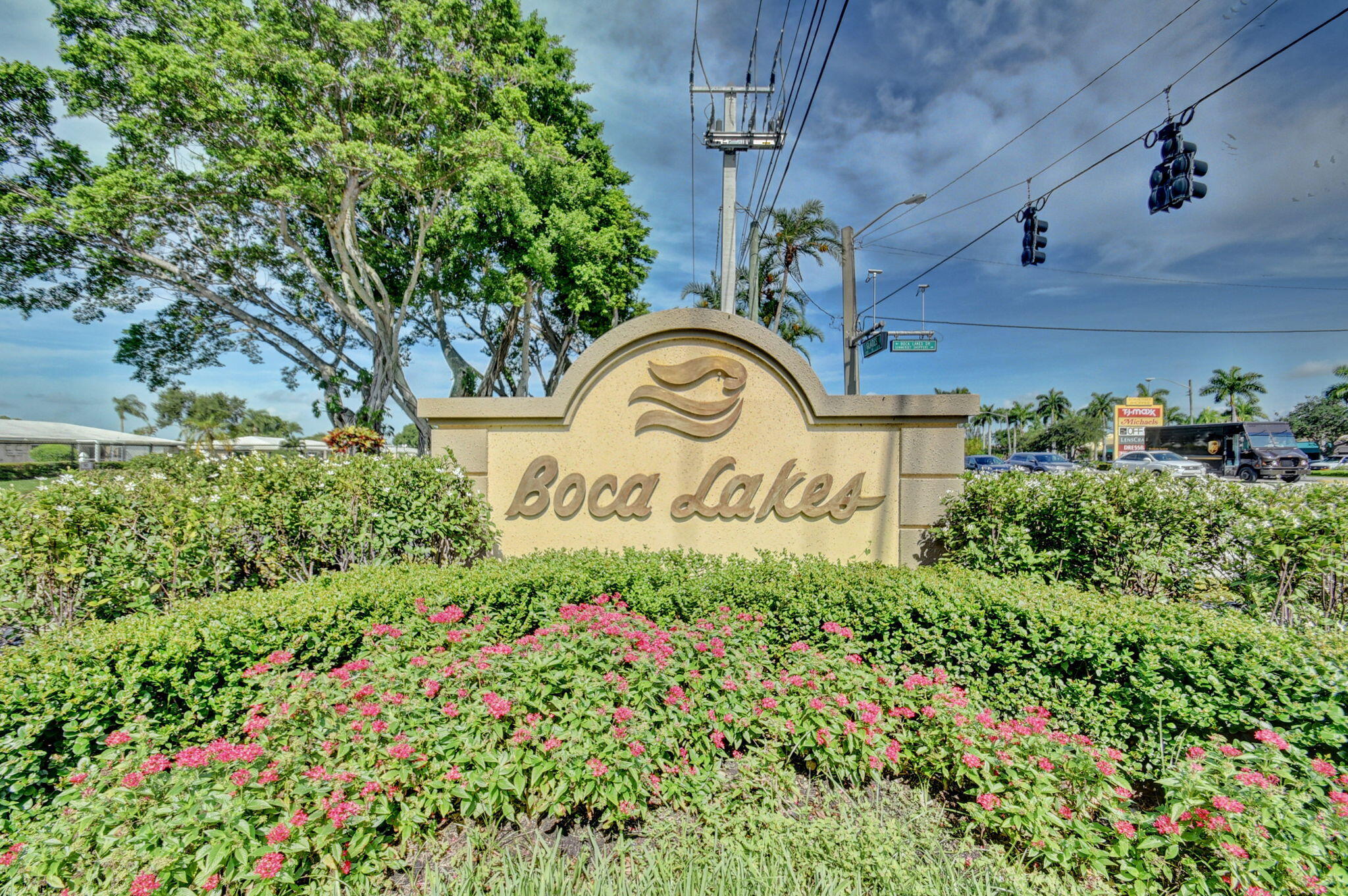 BOCA LAKES CONDO - Residential