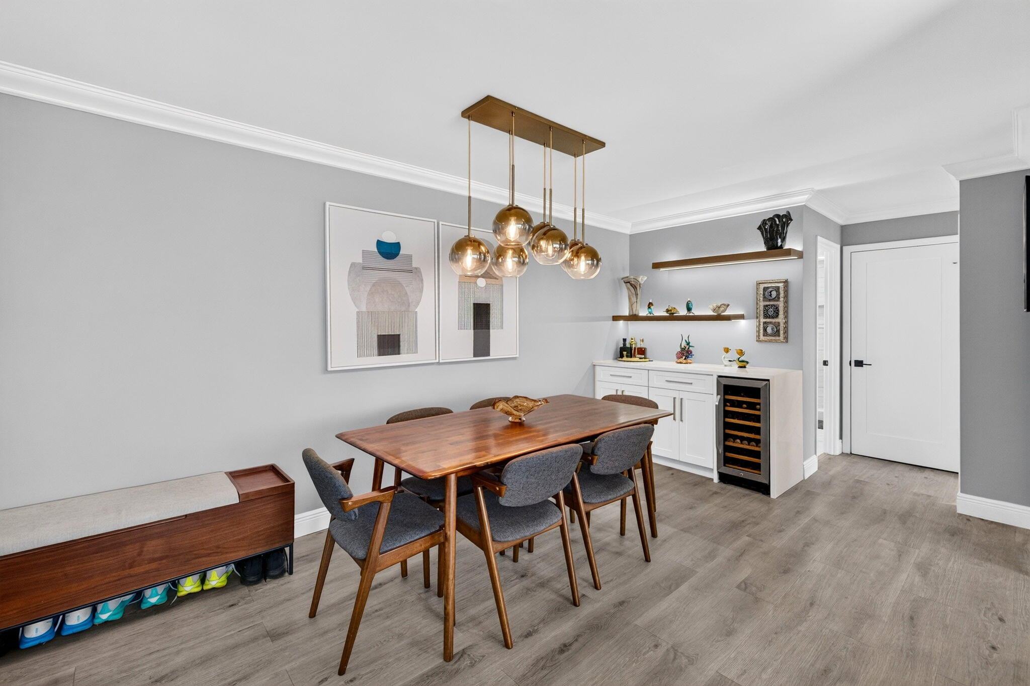VANTAGE VIEW - Residential
