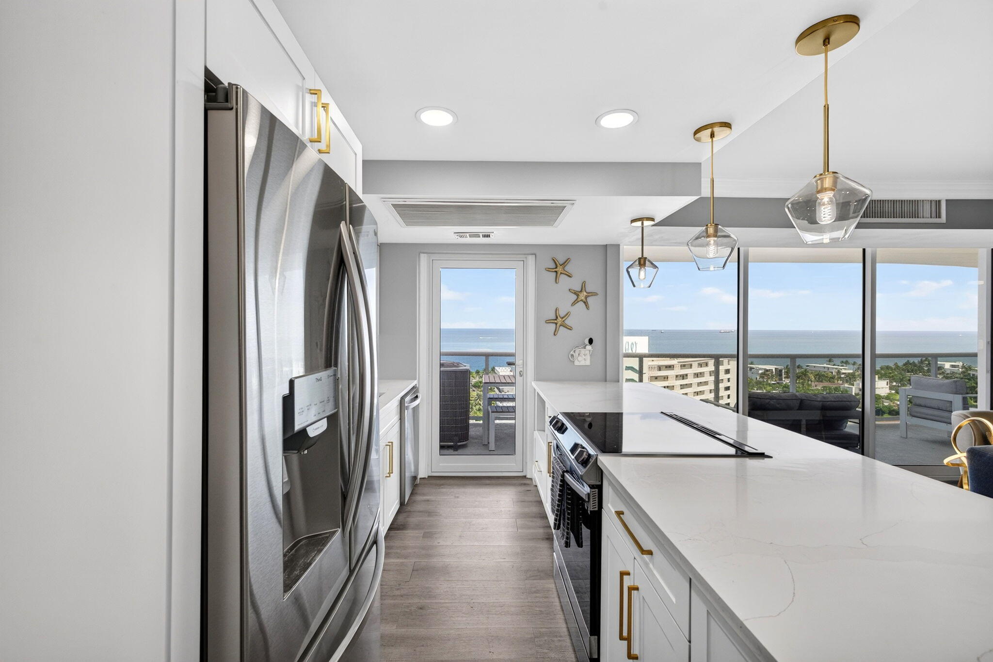 VANTAGE VIEW - Residential
