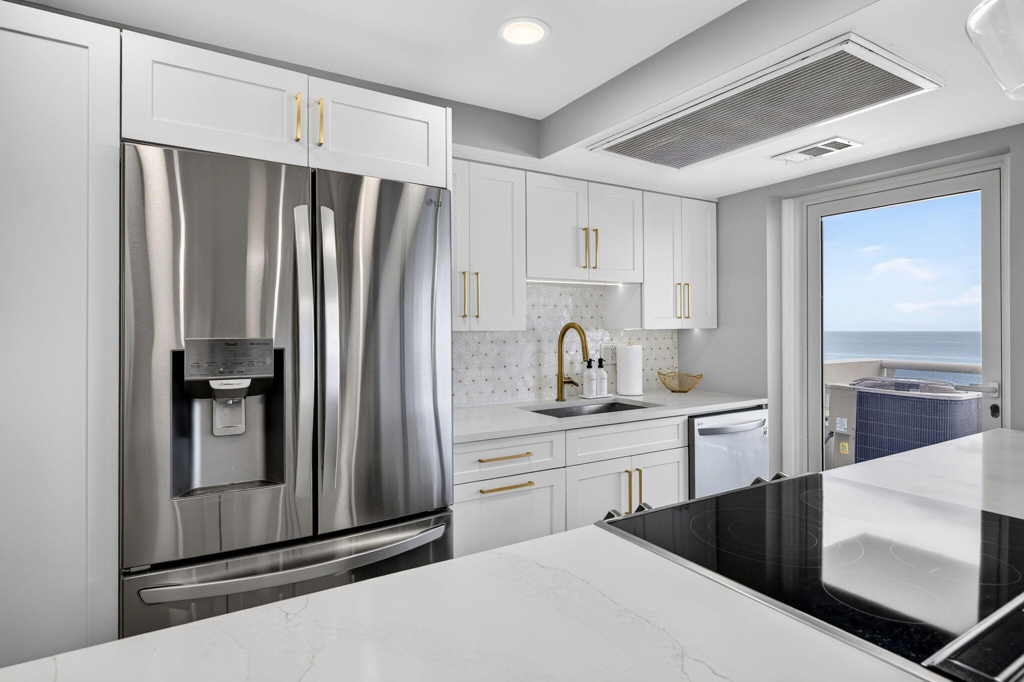 VANTAGE VIEW - Residential