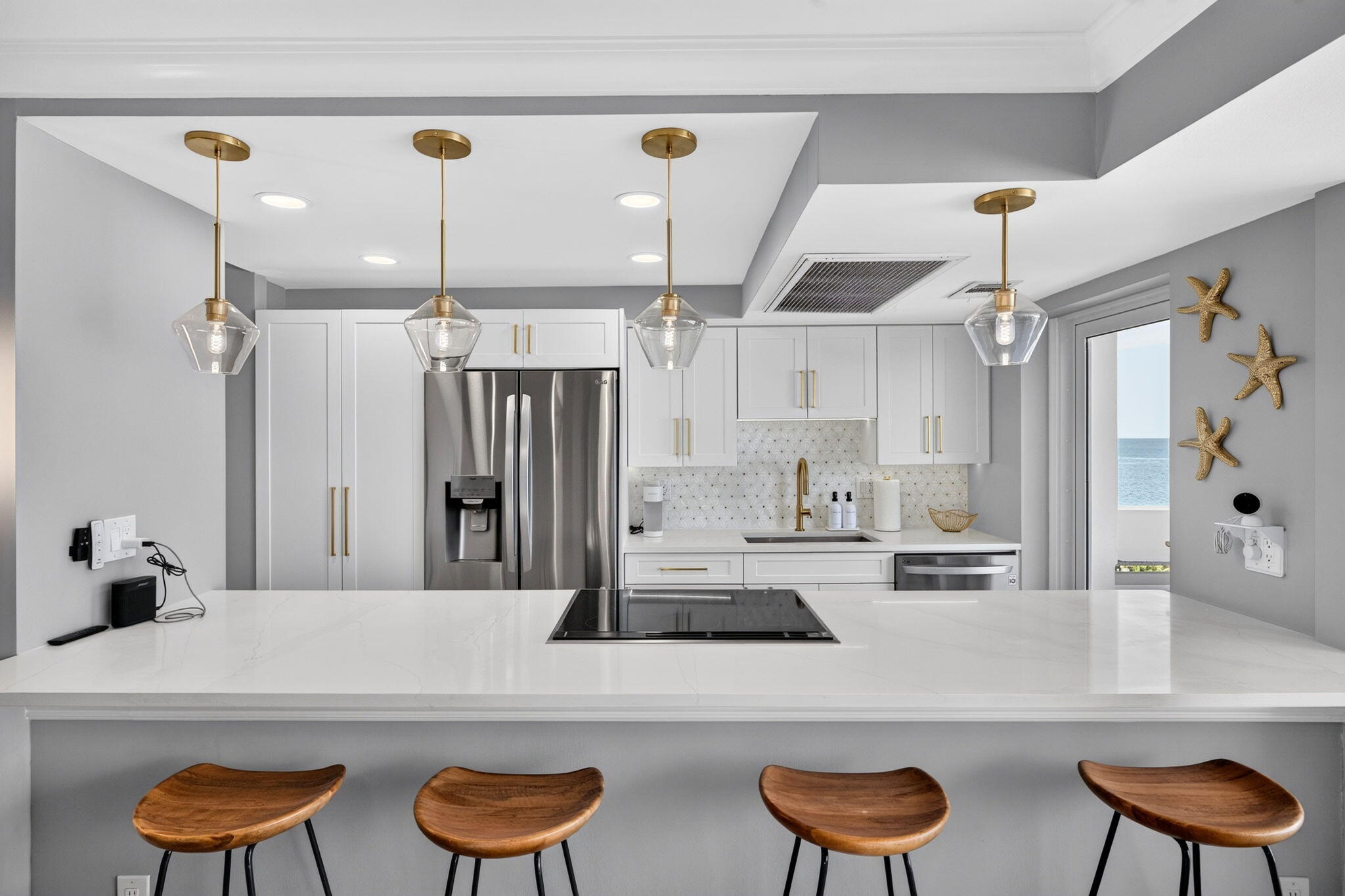 VANTAGE VIEW - Residential