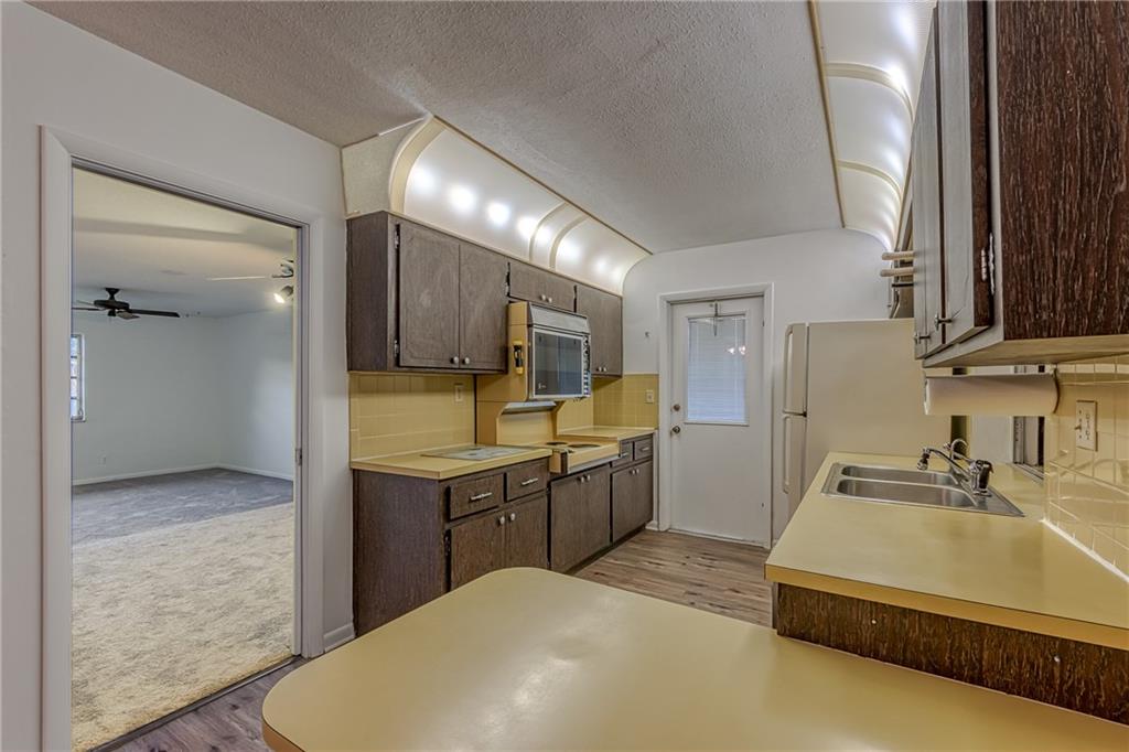 Coconut Creek 9th Sec 69- - Residential