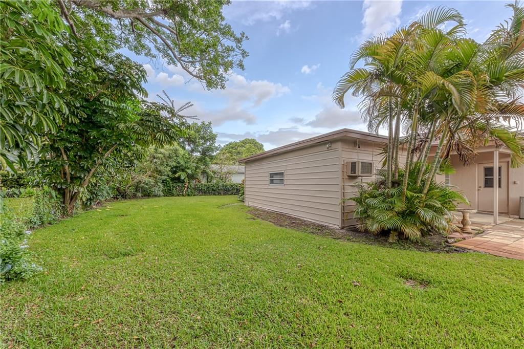Coconut Creek 9th Sec 69- - Residential